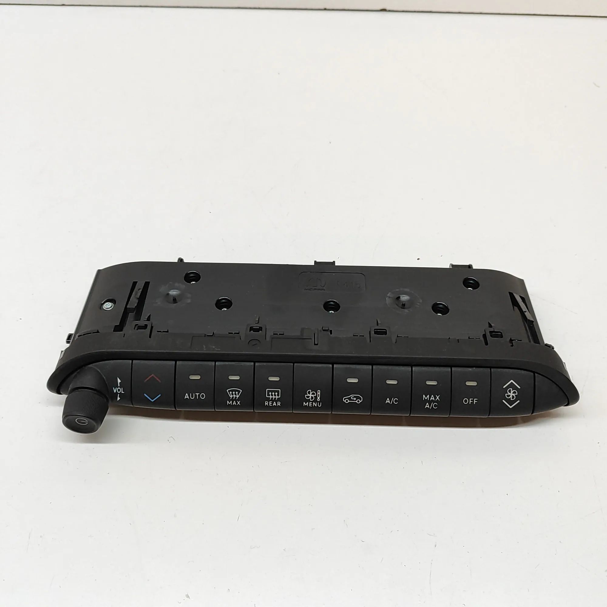 Jeep Avenger Climate control unit Climate control unit — JEEP AVENGER (J2) (2022-...