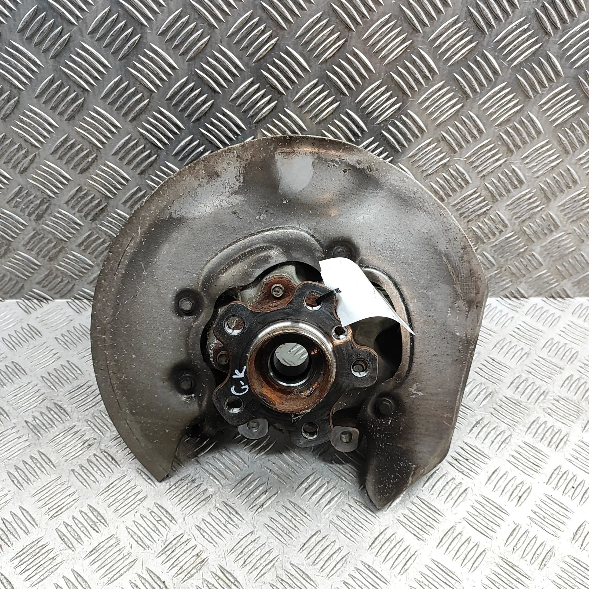 BMW i4 (G26) Rear Left Wheel Hub Spindle Rear Left Wheel Hub Spindle — BMW I4 (G26) (202...