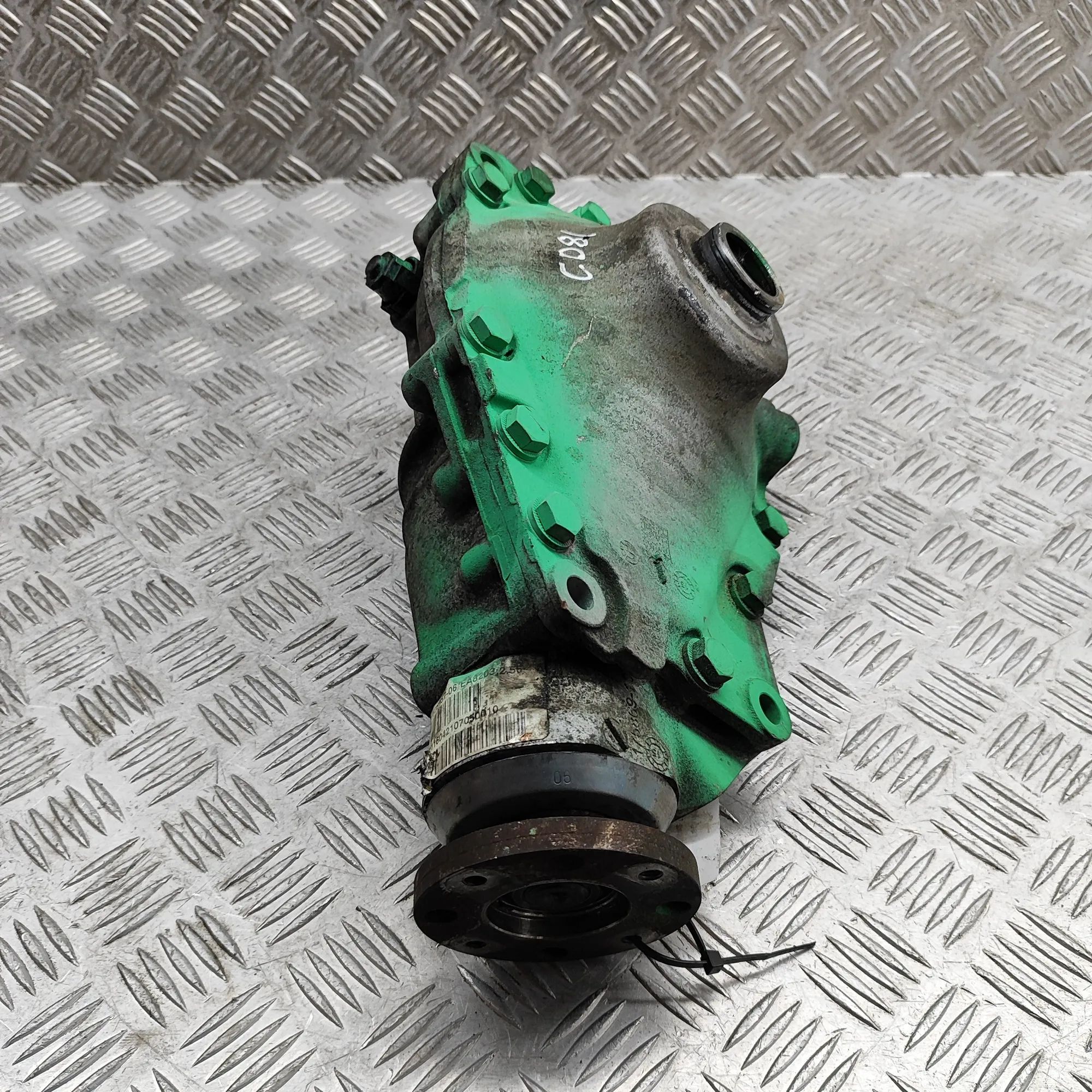 BMW 4 (F32 / F33 / F36) front differential Front differential — BMW 4 SERIES (F32, F33, F3...
