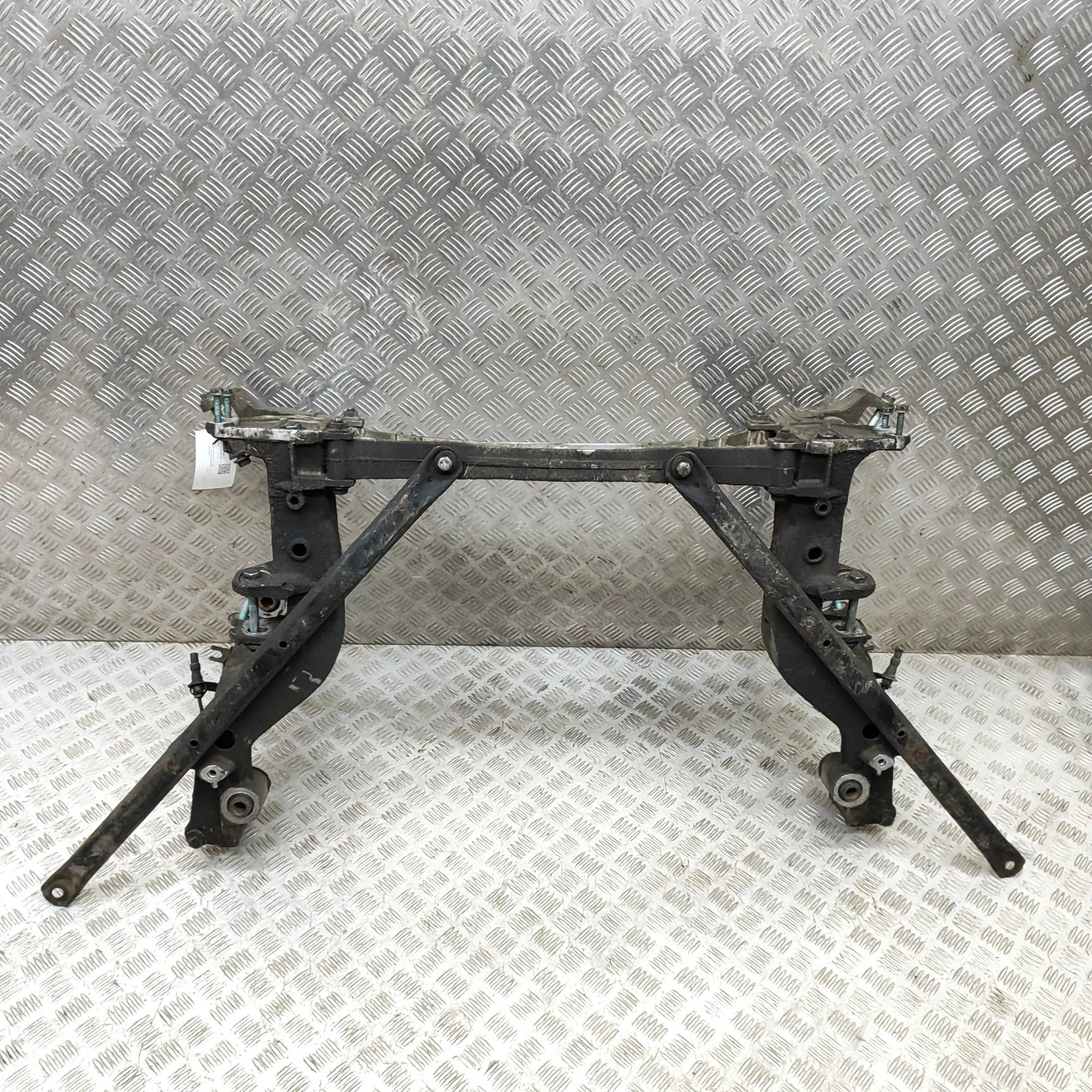 Porsche 911 (996) Rear subframe Rear subframe — PORSCHE 911 (996) (1997-2005) —...