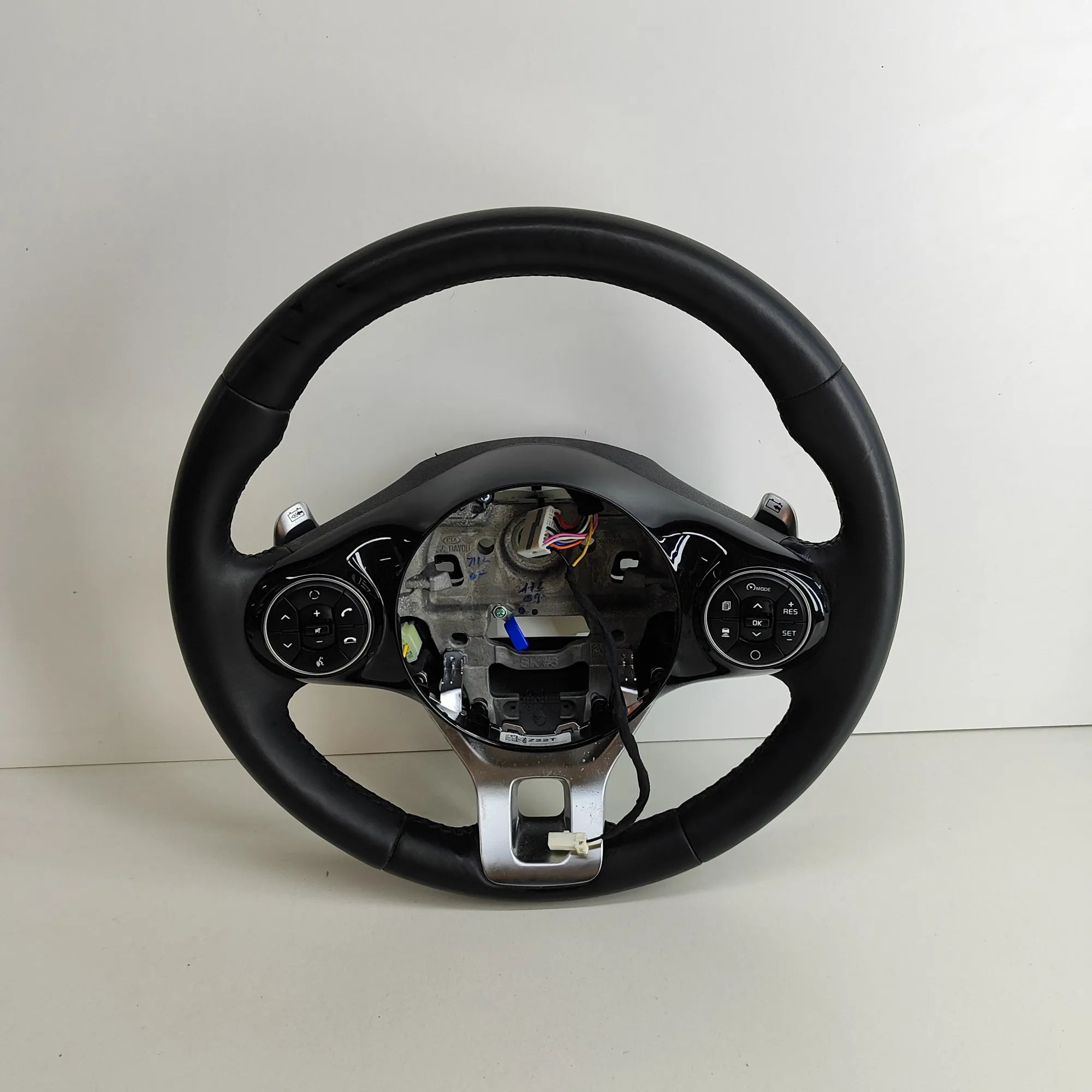 Kia Soul steering wheel Steering Wheel — KIA SOUL (III SK3) (2019-PRESE...