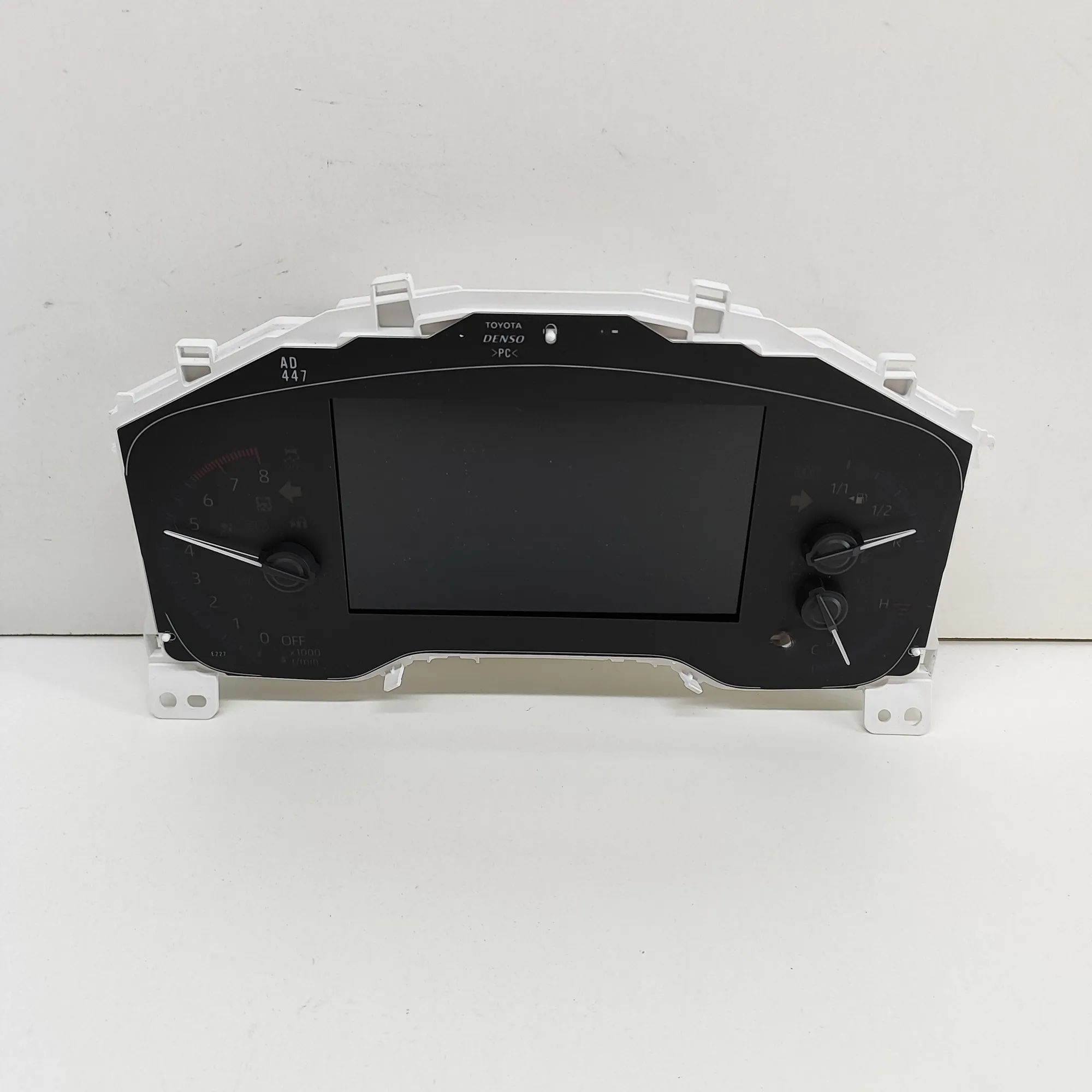 Toyota Corolla Instrument Cluster Speedometer Instrument Cluster Speedometer — TOYOTA COROLLA...