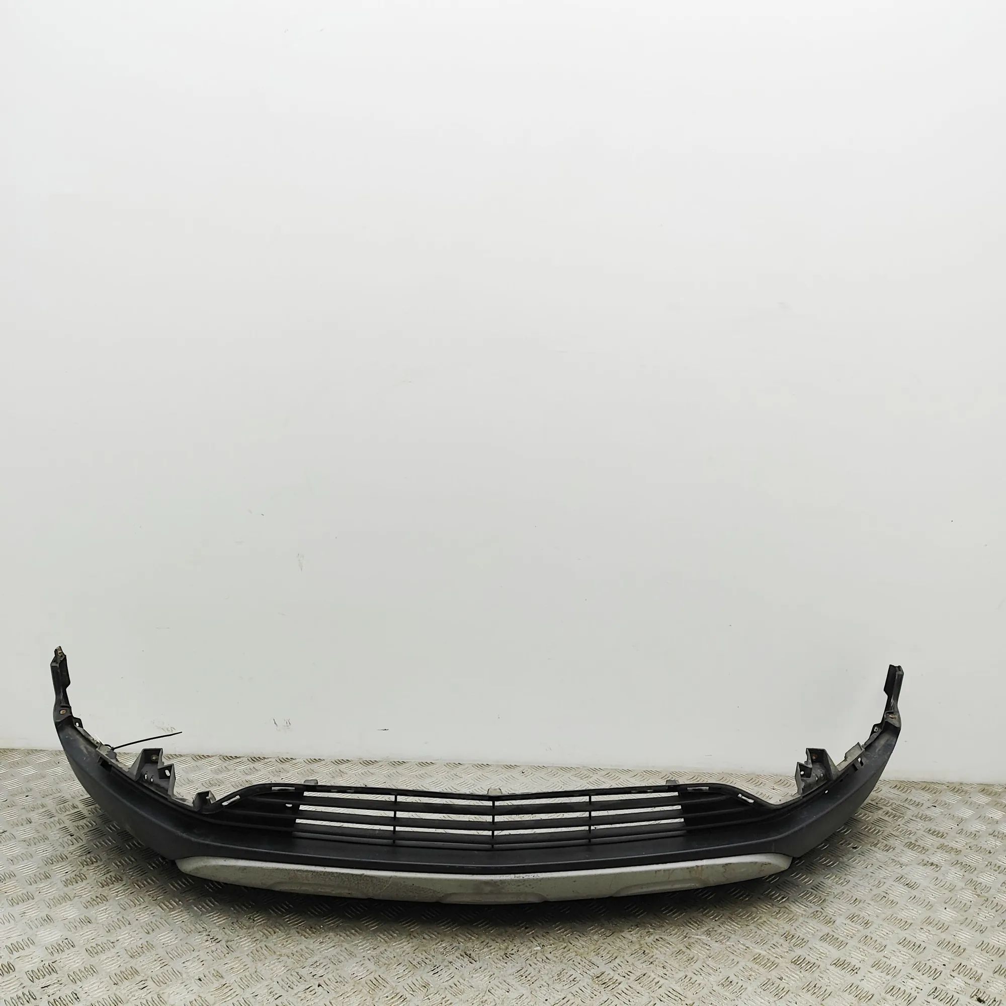 Opel Mokka (A) Front bumper lower grill Front bumper lower grill — OPEL MOKKA A (J13) (...