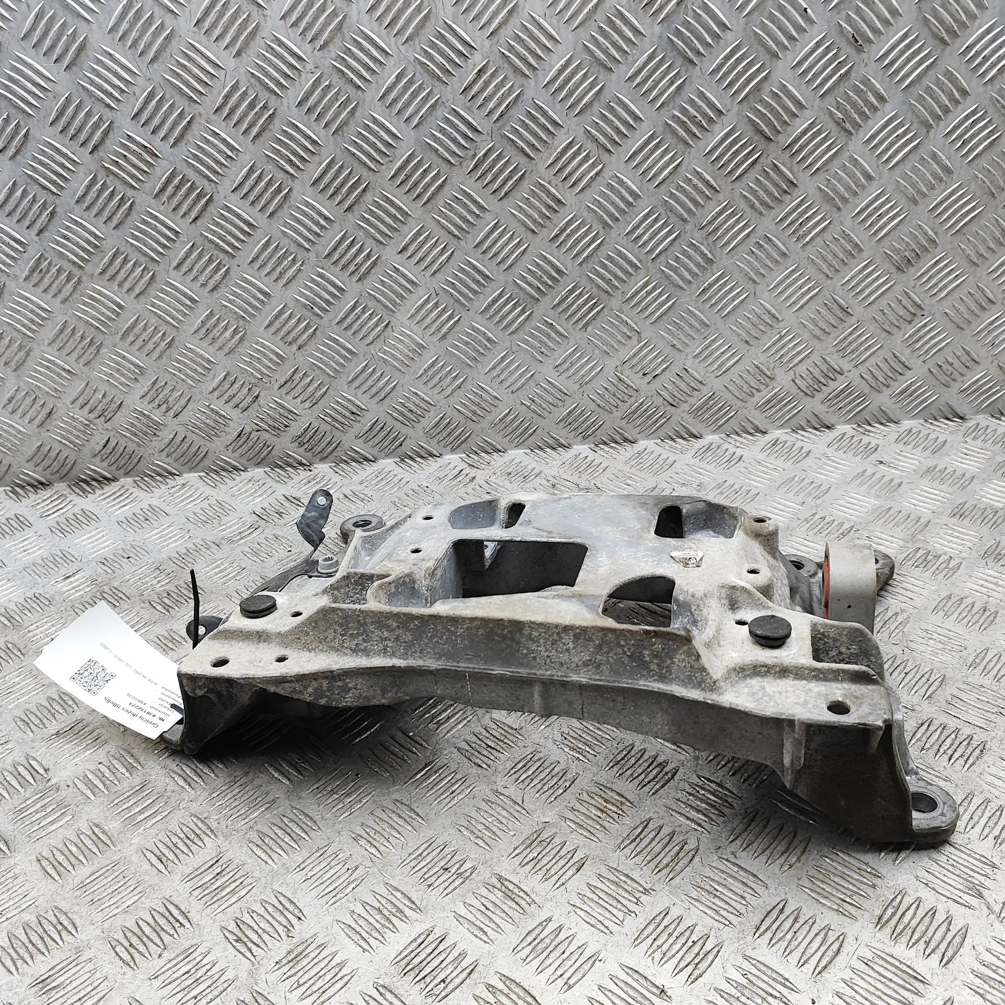 Audi A6 (C8) Gearbox Support Mount Bracket