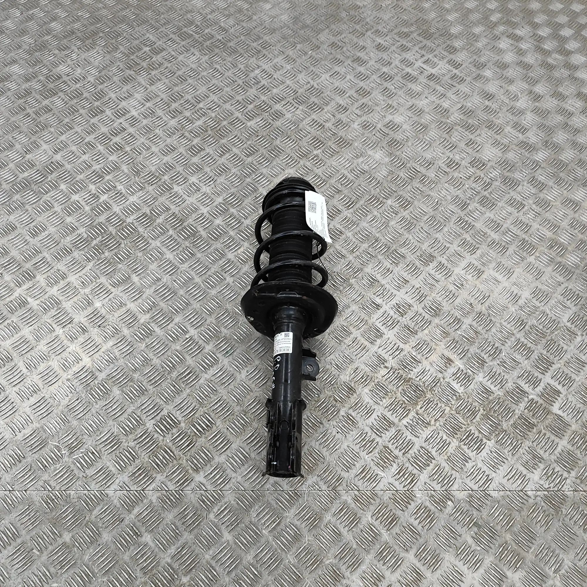 Toyota Yaris Shock absorber — front right Shock absorber — front right — TOYOTA YARIS (CR...