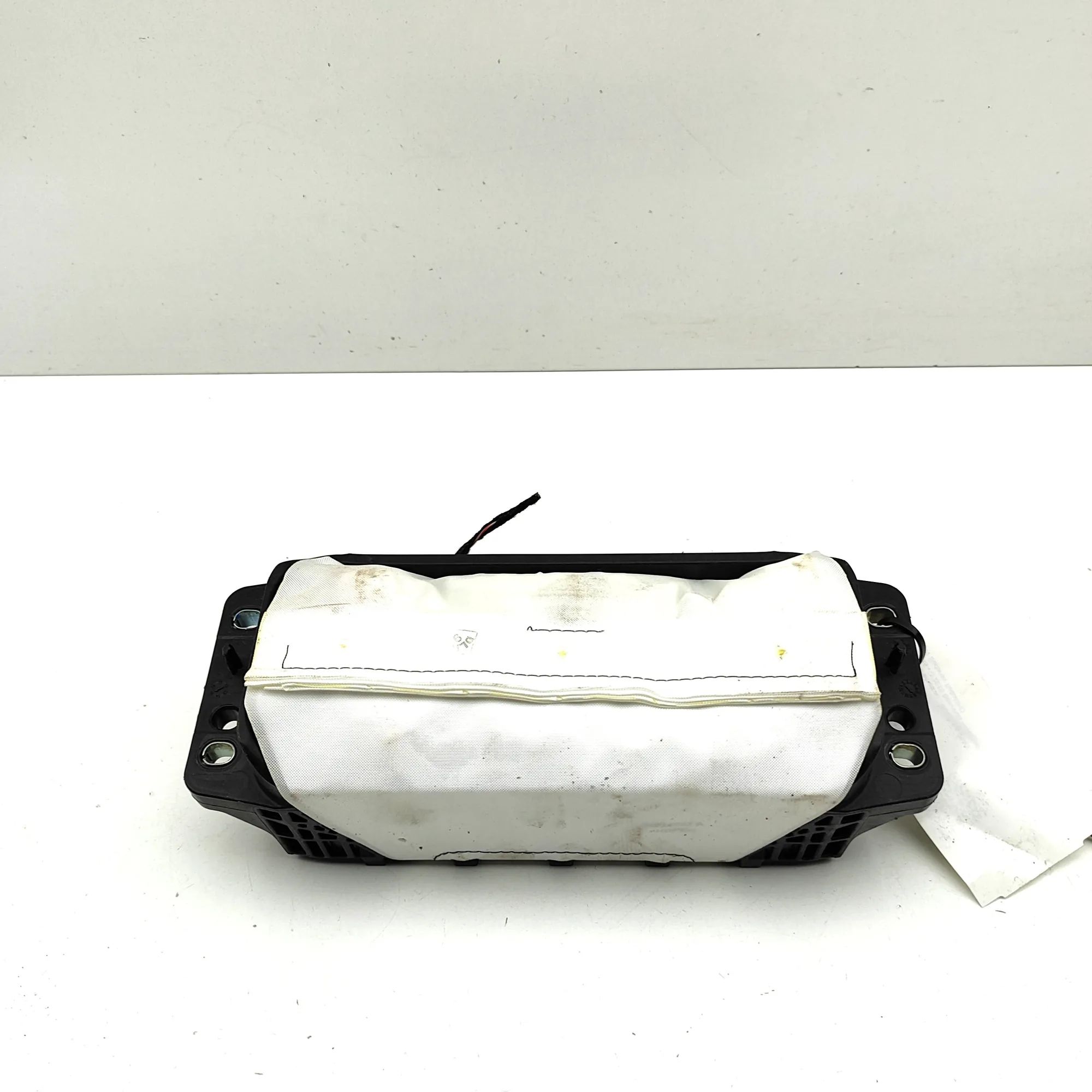 Audi A4 (B8) Dashboard Safety Bag SRS Dashboard Safety Bag SRS — AUDI A4 (8W, B9) (20...