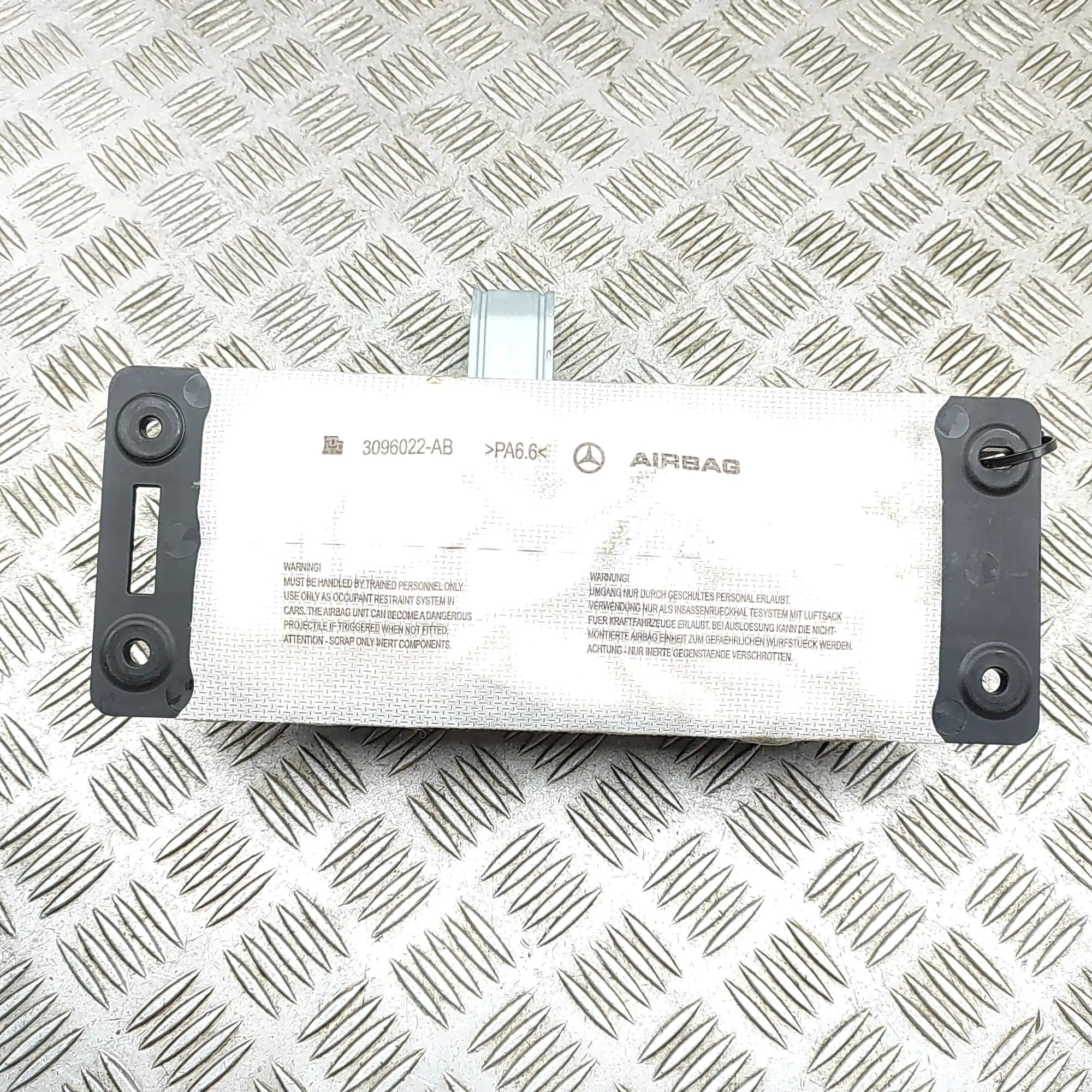 Mercedes-Benz GLE (W167) Dashboard Safety Bag SRS Dashboard Safety Bag SRS — MERCEDES BENZ GLE (W...
