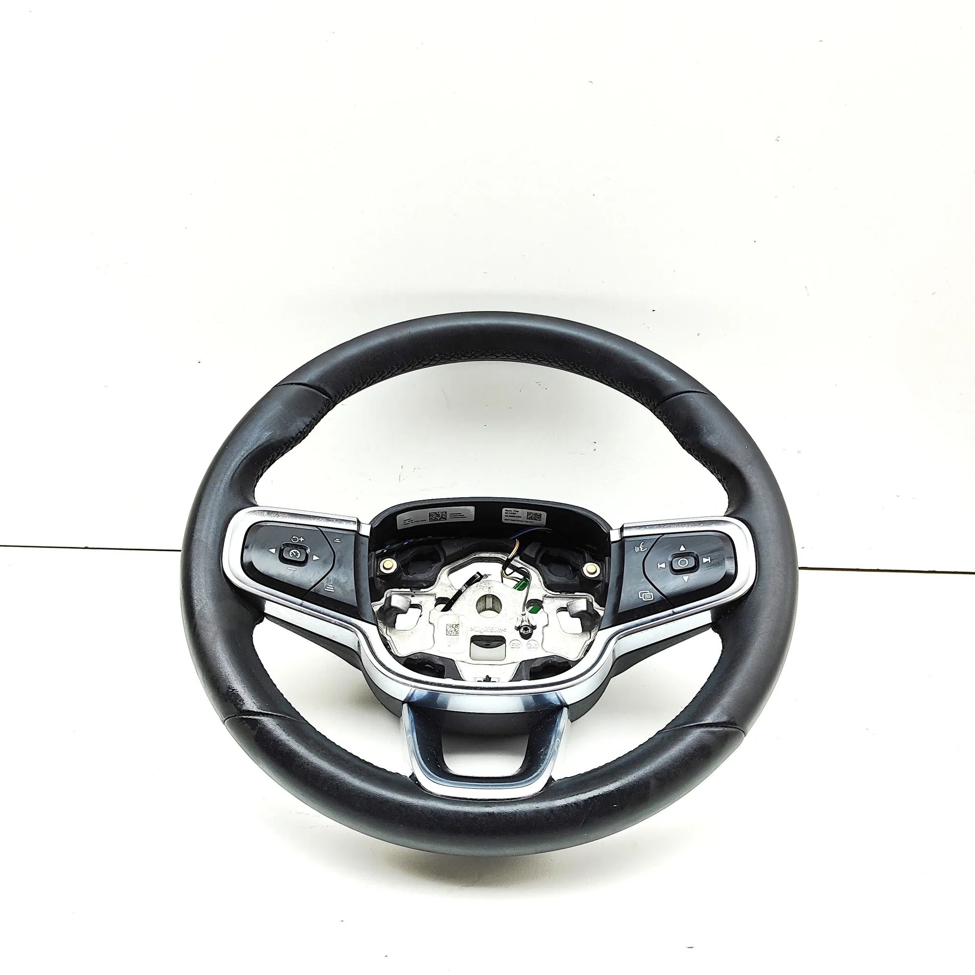 Volvo XC40 / EX40 steering wheel Steering Wheel — VOLVO XC40 (2018-2024) — 34358...