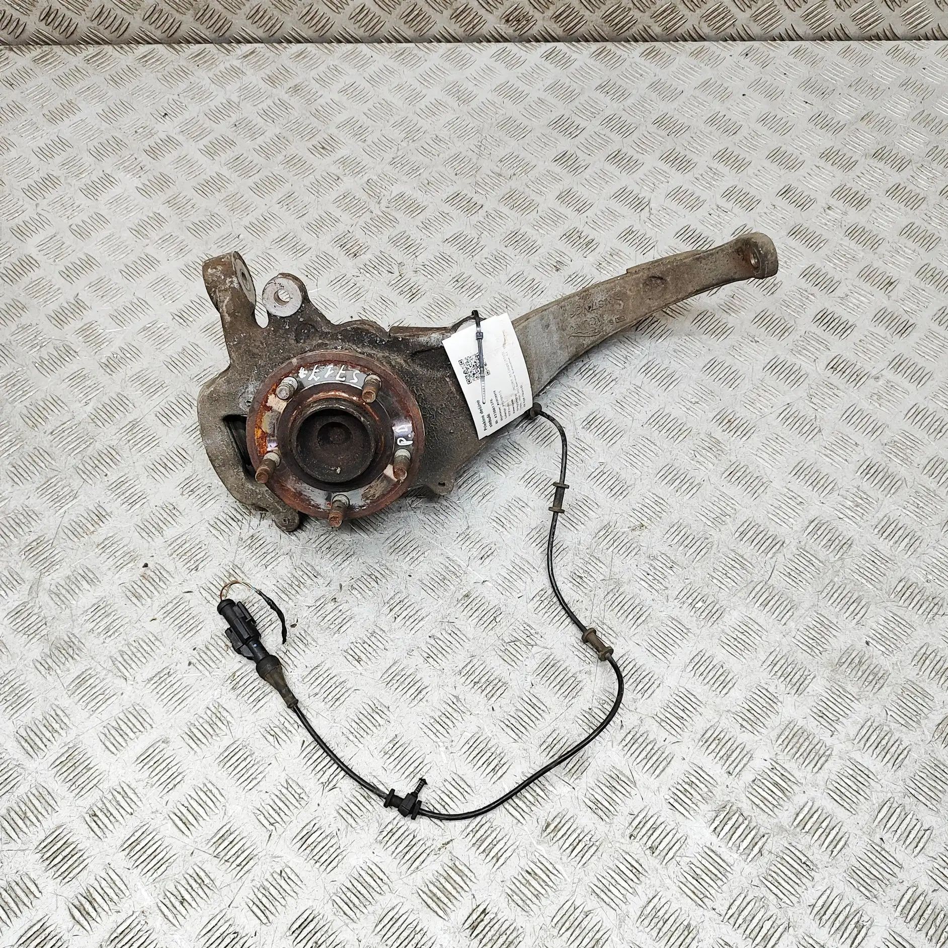 Jaguar XK Front Right Wheel Hub Front Right Wheel Hub — JAGUAR XK (X150) (2006-...