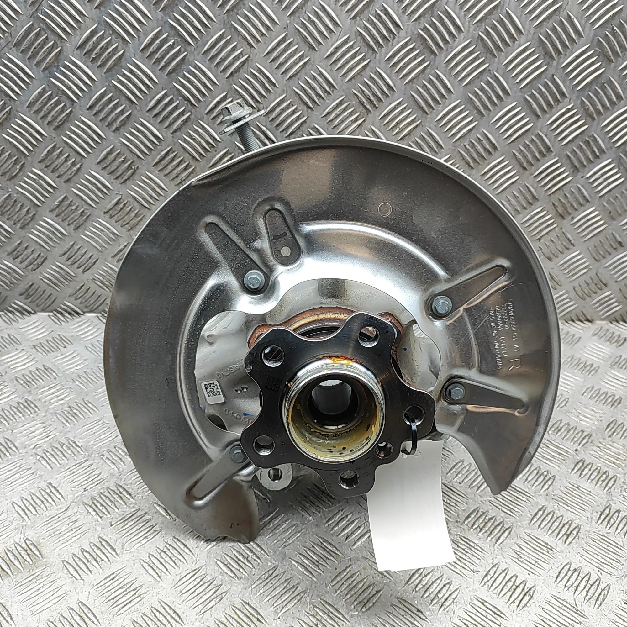 BMW X5 (G05) Rear Right Wheel Hub Rear Right Wheel Hub — BMW X5 (G05, F95) (2018-...