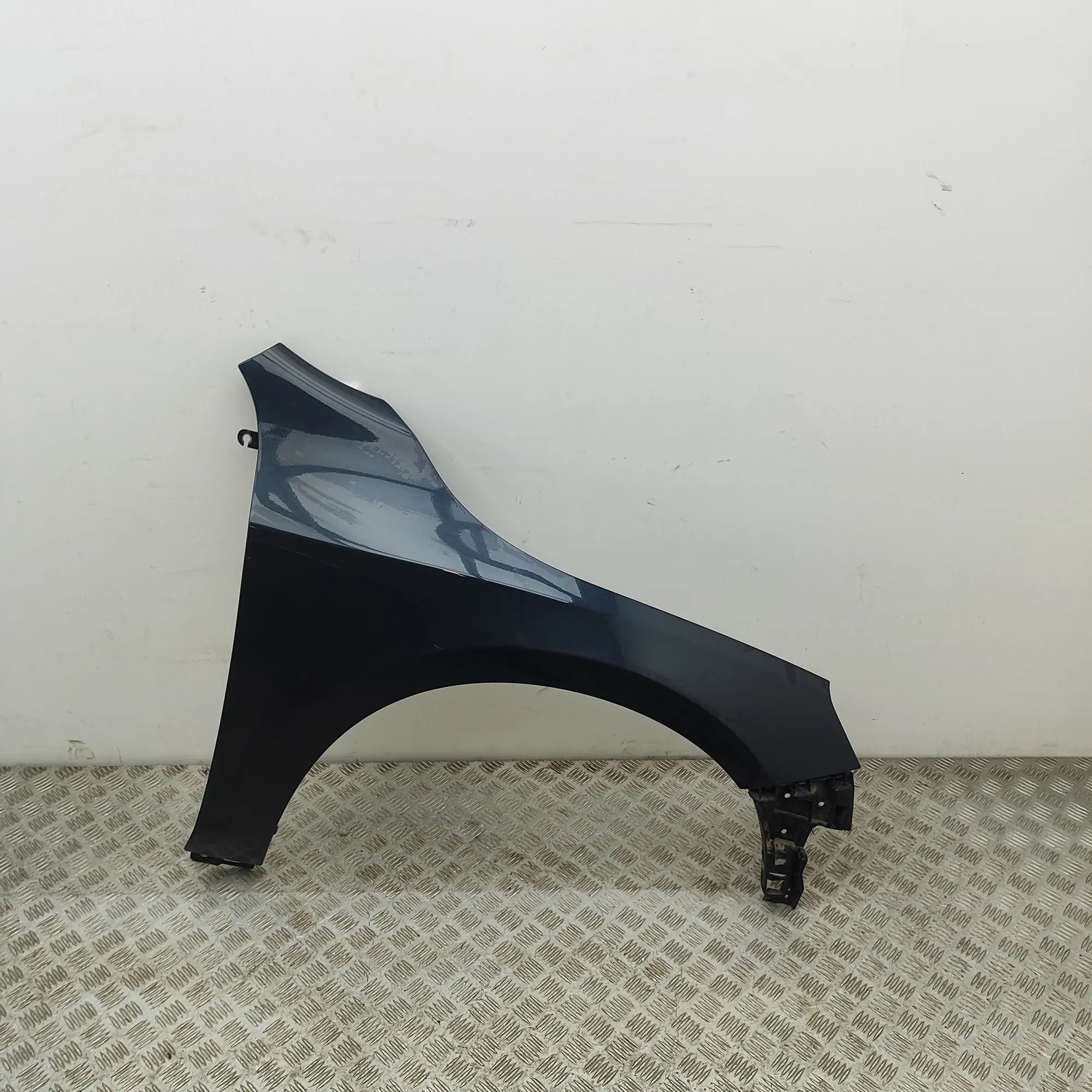 Volvo S60 Front Right Fender Front Right Fender — VOLVO S60 II / V60 I (2010...