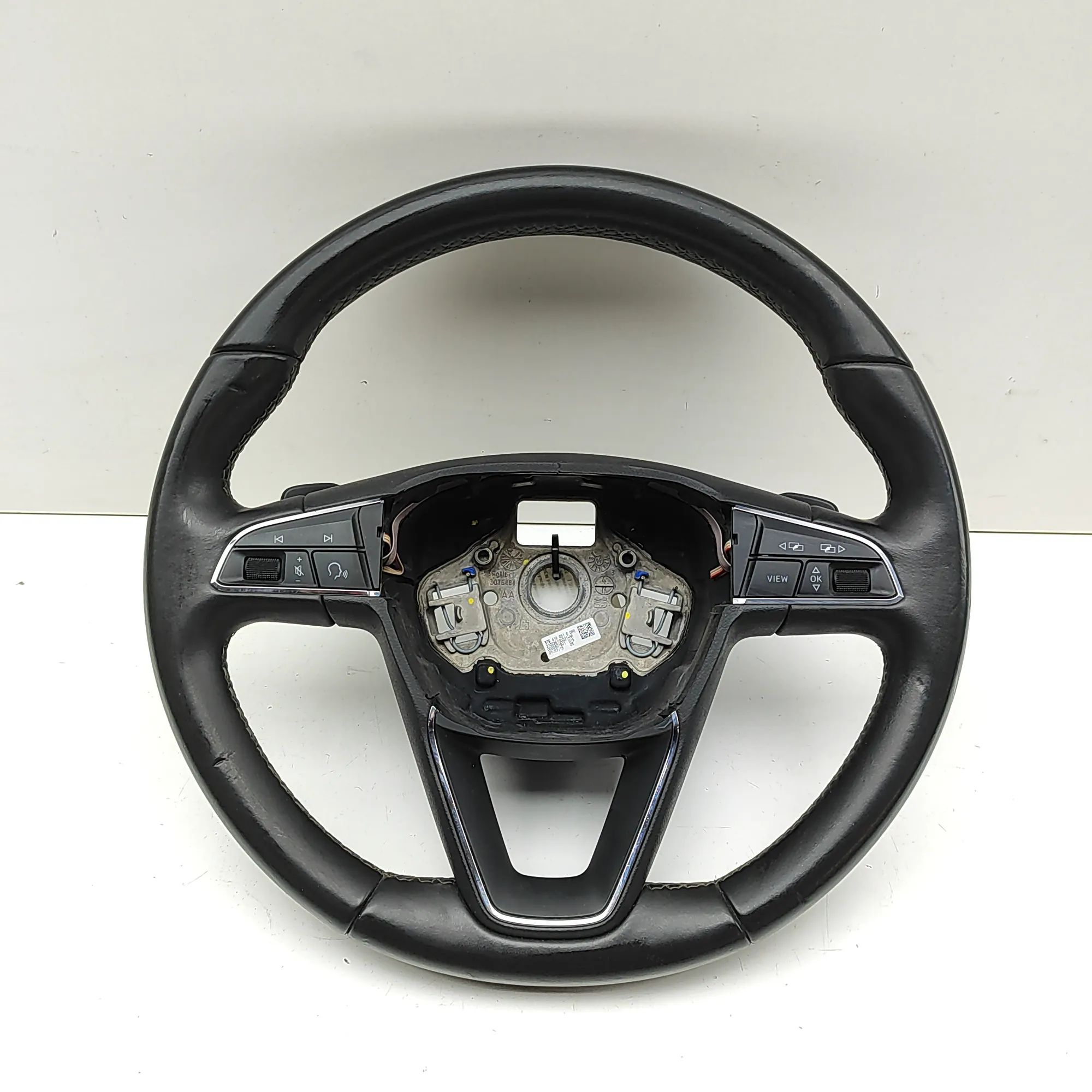Seat Ateca steering wheel Steering Wheel — SEAT ATECA (KH7) (2016-PRESENT...