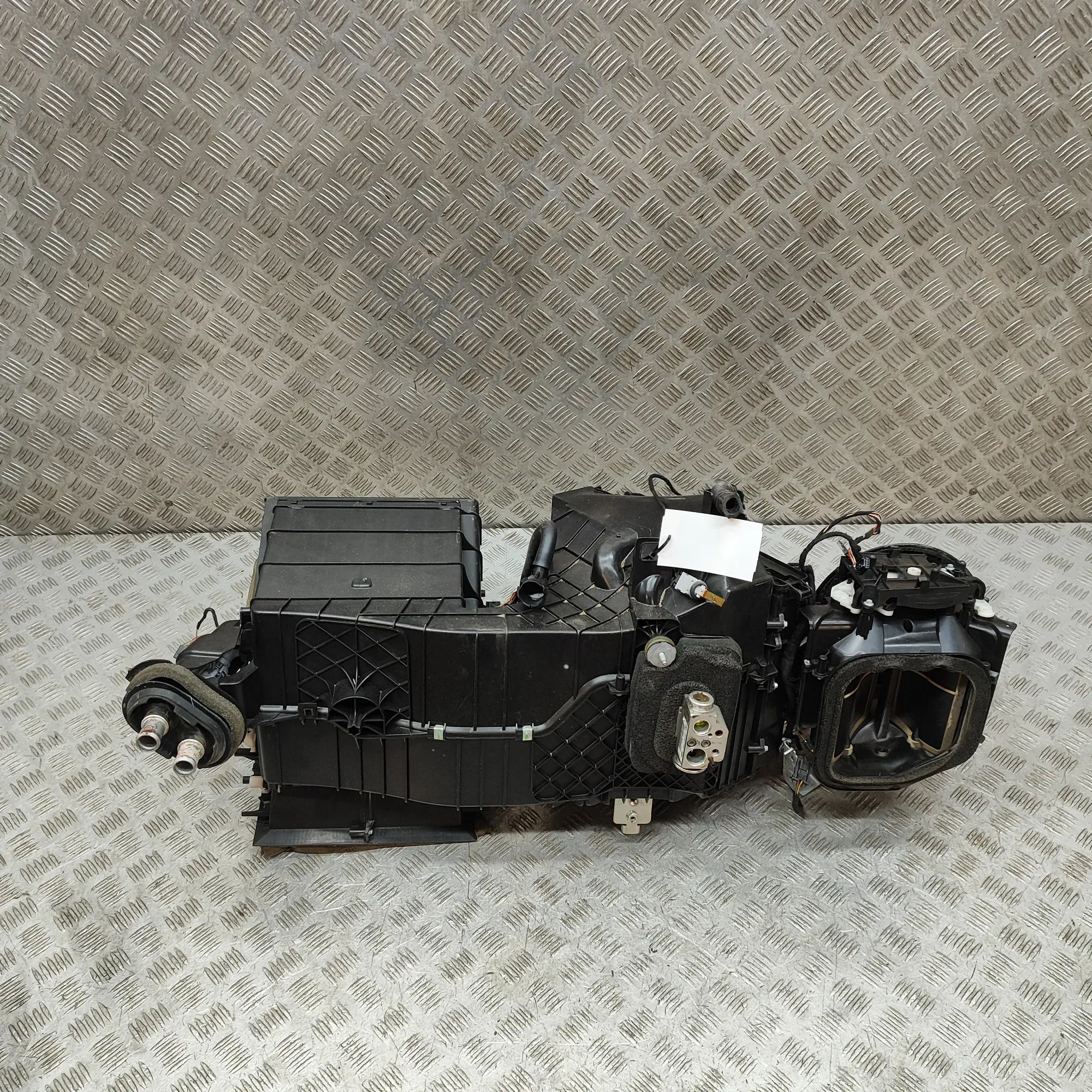 Porsche Cayenne Interior Heater Interior Heater — PORSCHE CAYENNE (958, 92A) (2...