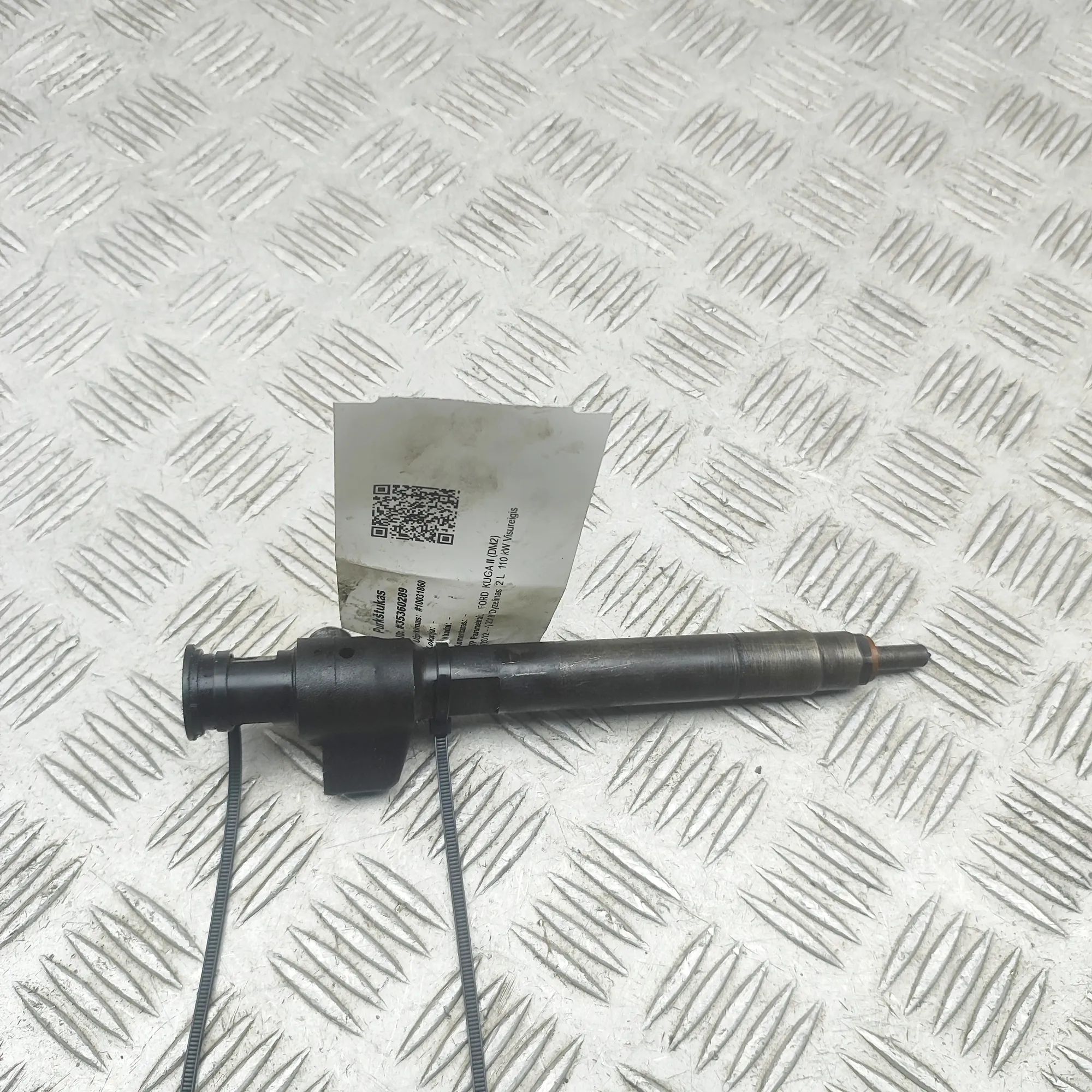 Ford Kuga Fuel Injector Fuel injector — FORD KUGA (DM2, TF) (2012-2019)...