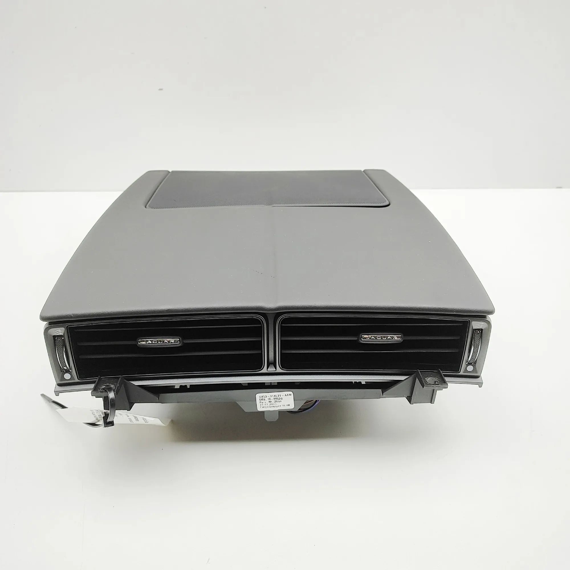 Jaguar F-Type Dashboard Air Vents Dashboard Air Vents — JAGUAR F-TYPE (Coupe X152...