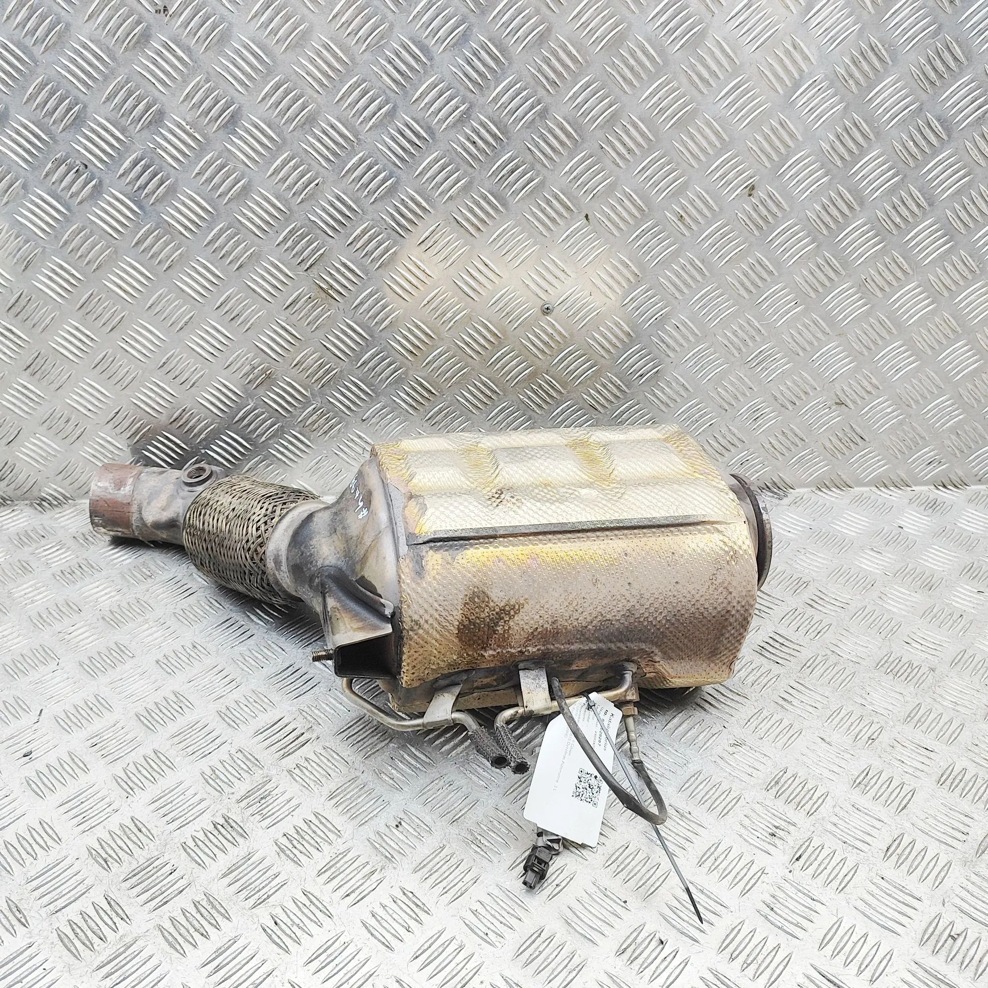 BMW 6 (F06 / F12 / F13) catalytic converter Catalytic converter — BMW 6 SERIES (F12, F13, F...