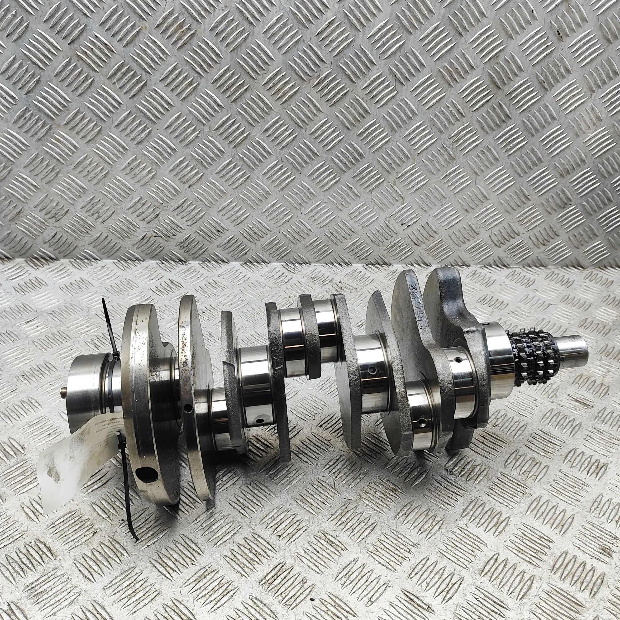 Mercedes-Benz A (W176) crankshaft Crankshaft — MERCEDES BENZ E-CLASS (W213) (2015...