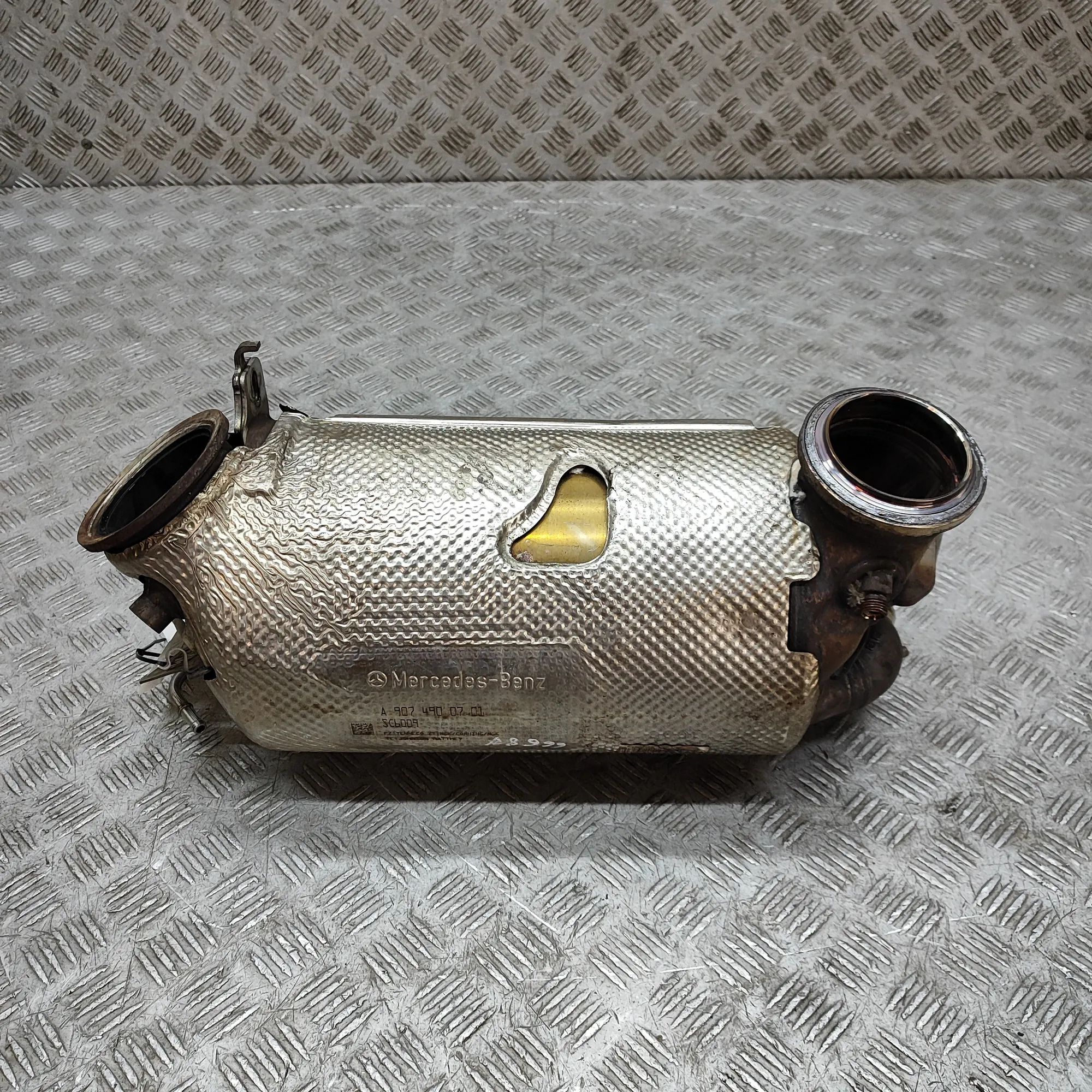 Mercedes-Benz Sprinter (W907 / W910)  катализатор Catalytic converter — MERCEDES BENZ SPRINTER (3...