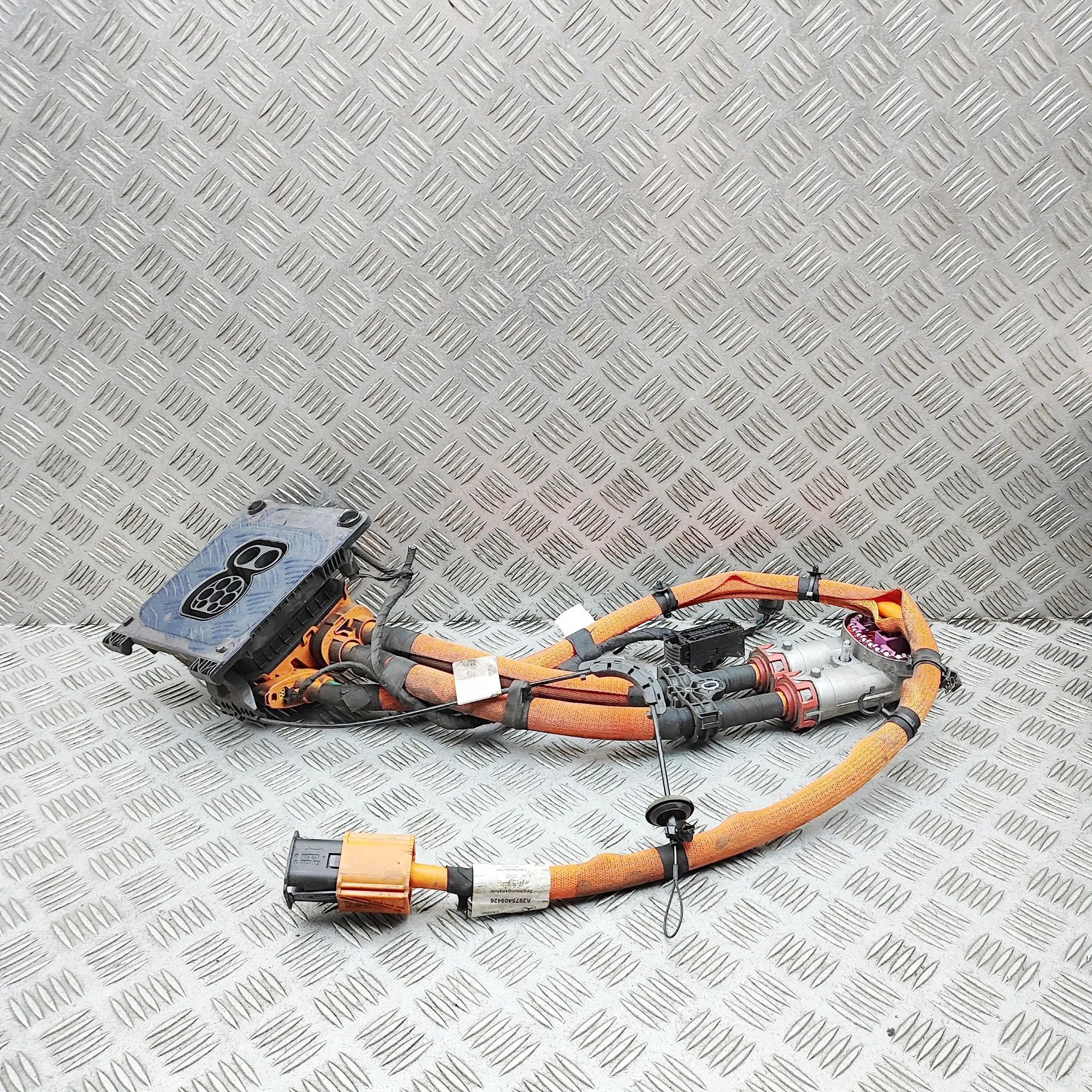 Mercedes-Benz EQS (V297 / X296) Battery Charging Cable Battery charging cable — MERCEDES BENZ EQS (V29...