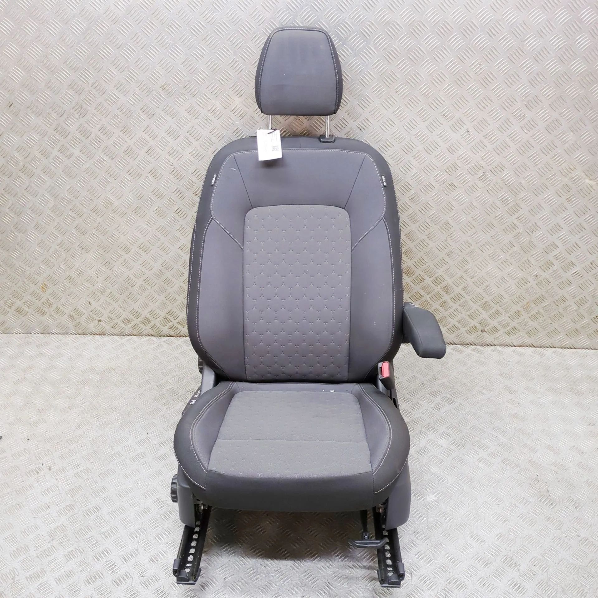 Ford Transit Connect / Tourneo Connect Front Right Seat Front right seat — FORD TOURNEO (CUSTOM Minibus...