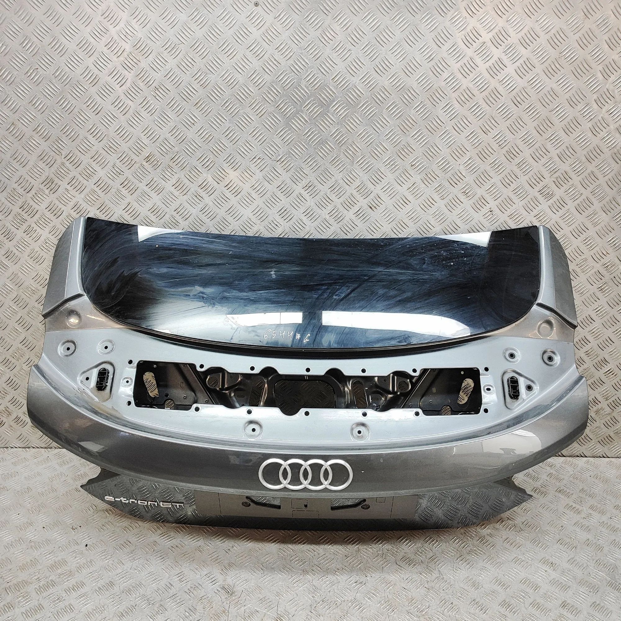 Audi e-tron GT (FW) Tailgate / boot lid