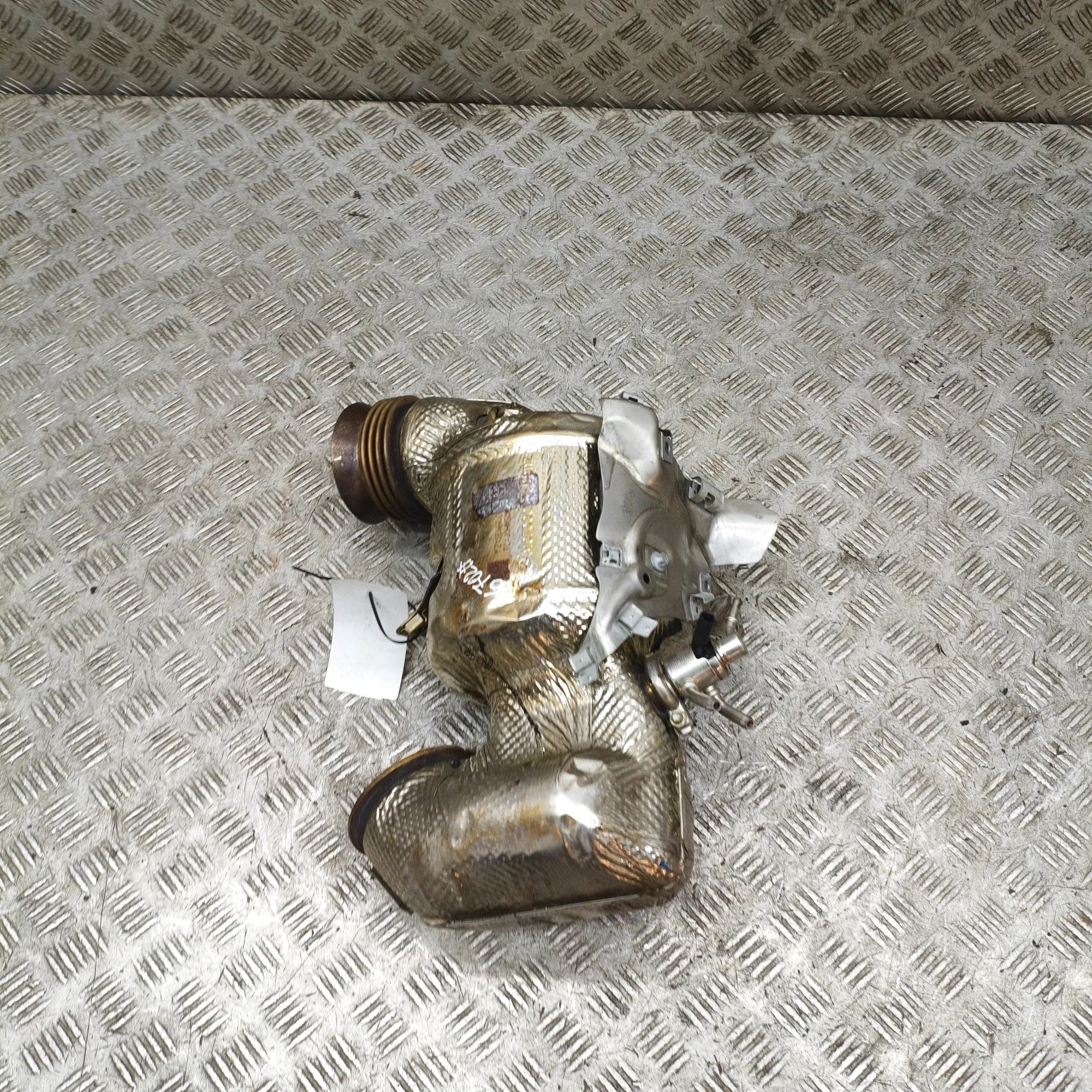 Mercedes-Benz GLE (W167) catalytic converter Catalytic converter — MERCEDES BENZ GLE (W167) ...