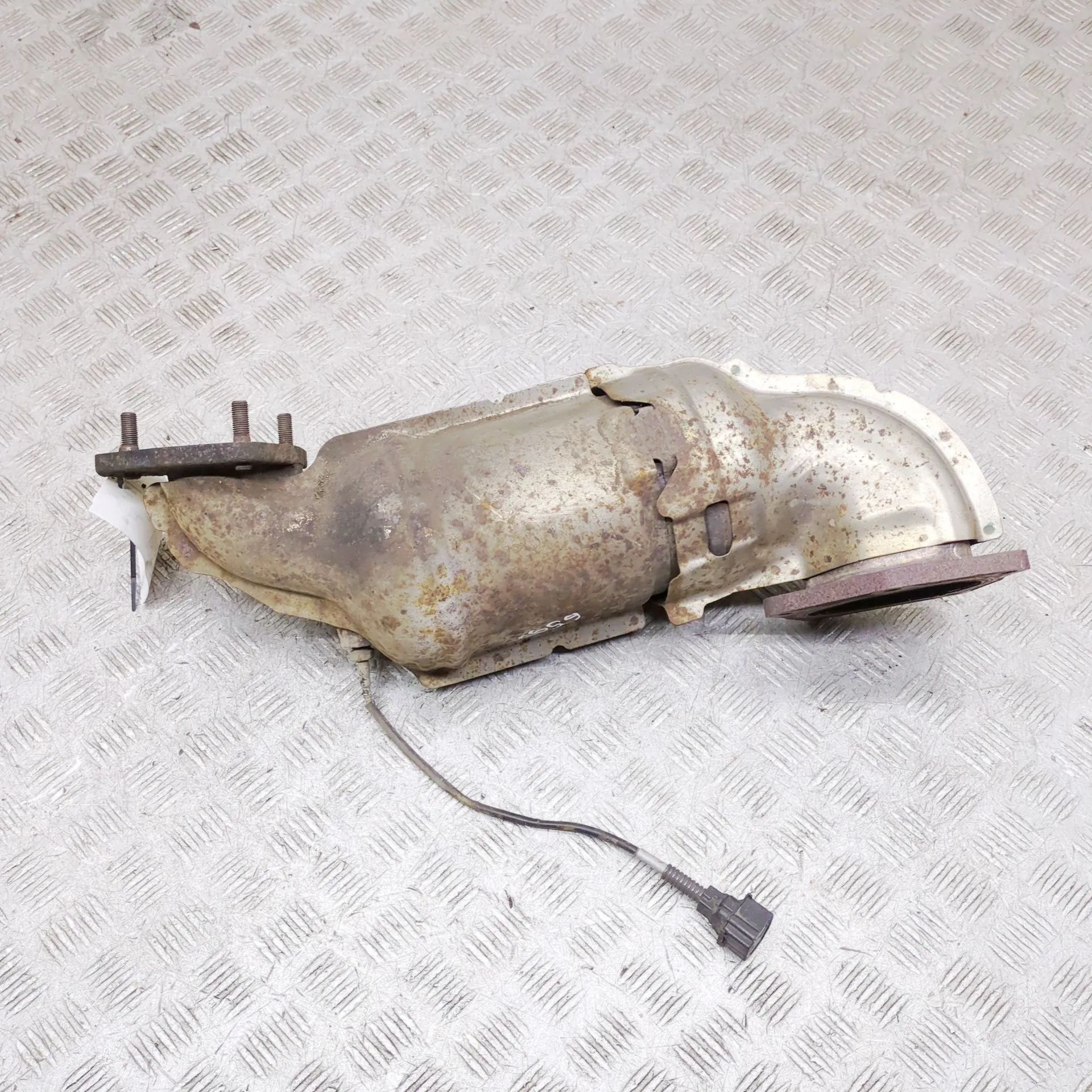Isuzu D-Max катализатор Catalytic converter — ISUZU D-MAX (II TFR, TFS)...