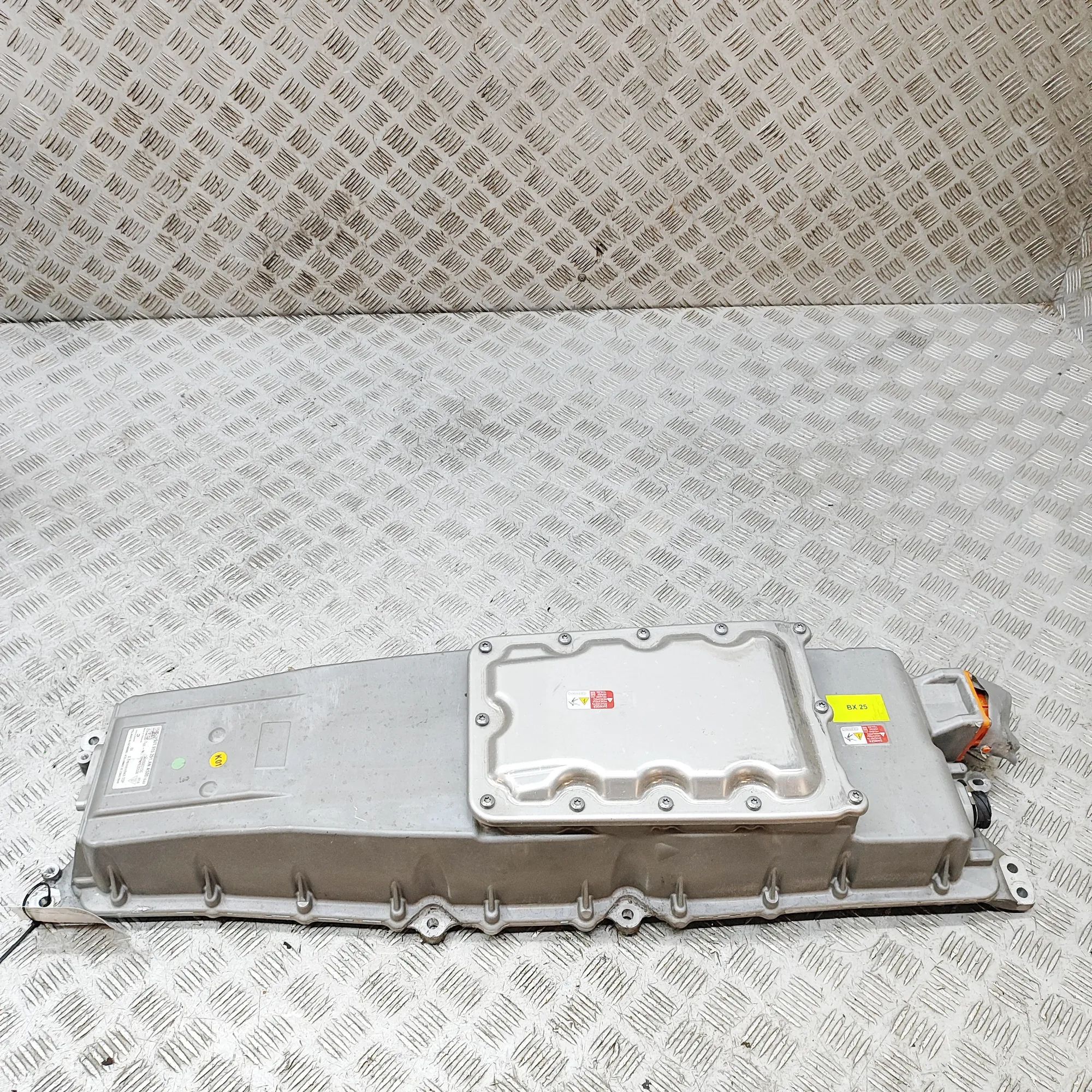 Porsche Taycan инвертор Inverter — PORSCHE TAYCAN (2019-...) — 9J191525...