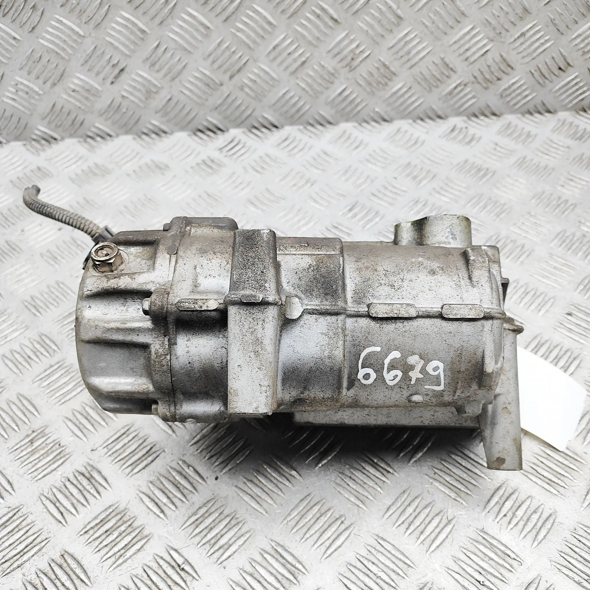 Porsche Panamera Air-conditioning compressor