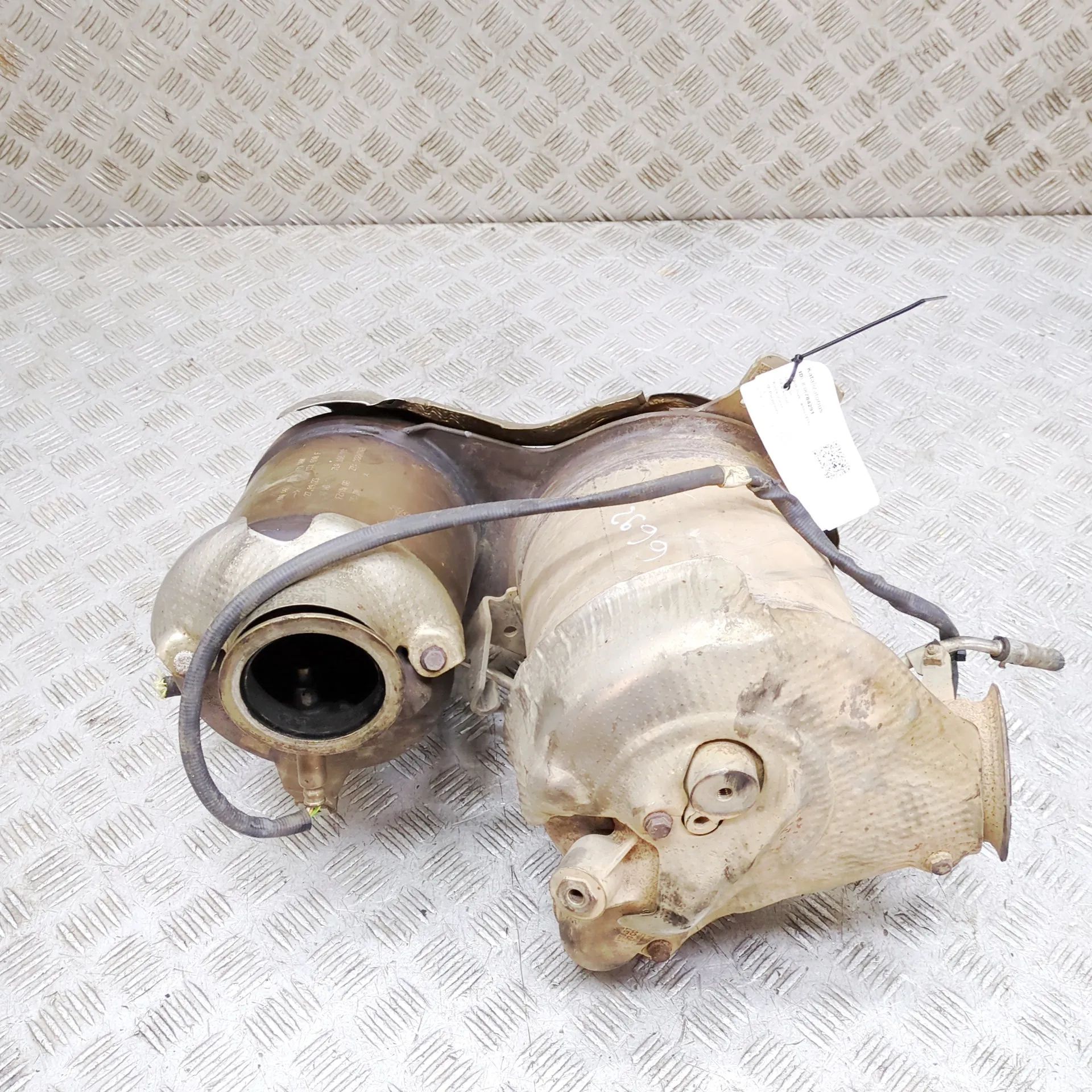 Volkswagen Crafter catalytic converter Catalytic converter — VW CRAFTER (Furgon SY_) (...