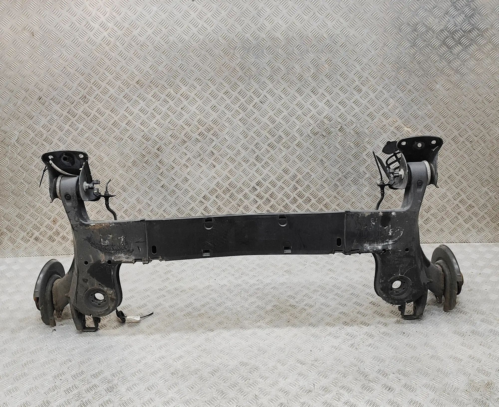 Skoda Scala Rear Axle Rear axle — SKODA SCALA (2019-...) — 2Q0511533L...