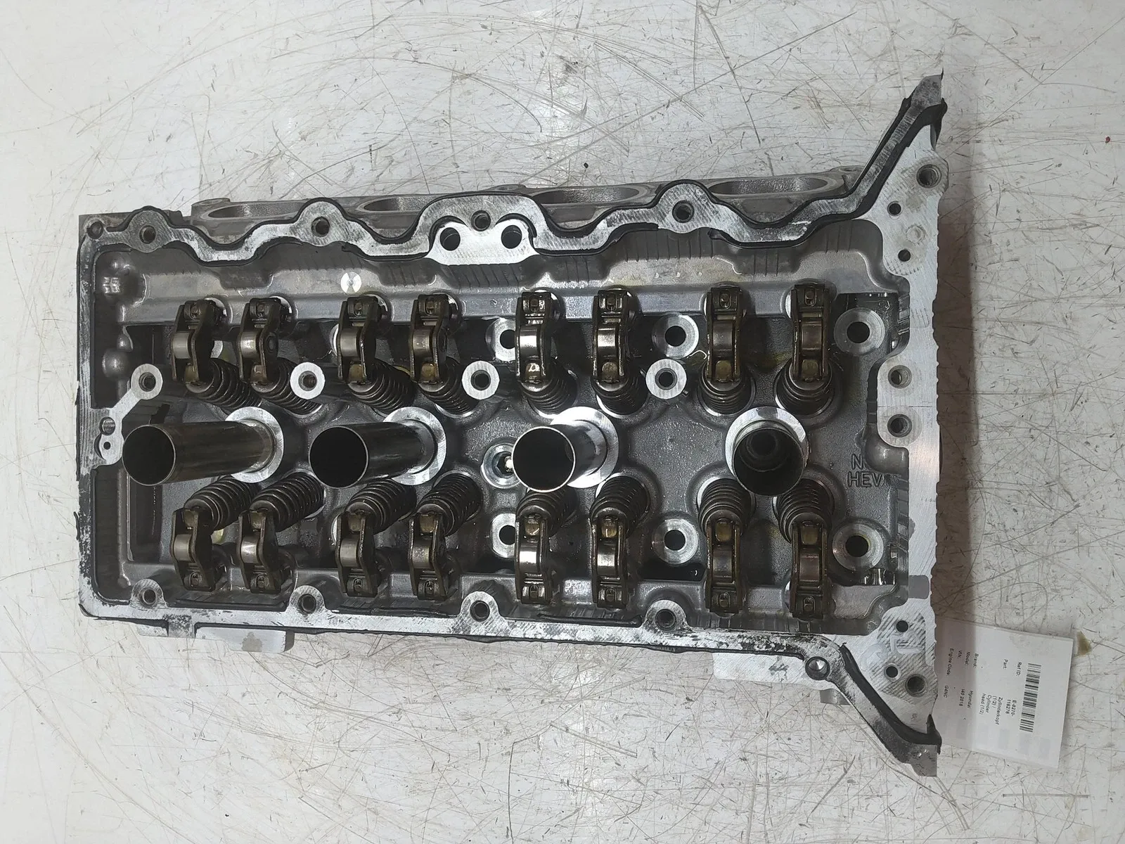 Hyundai i40 Engine parts Cylinder head — HYUNDAI I40 (VF) (2011-2019)

G...