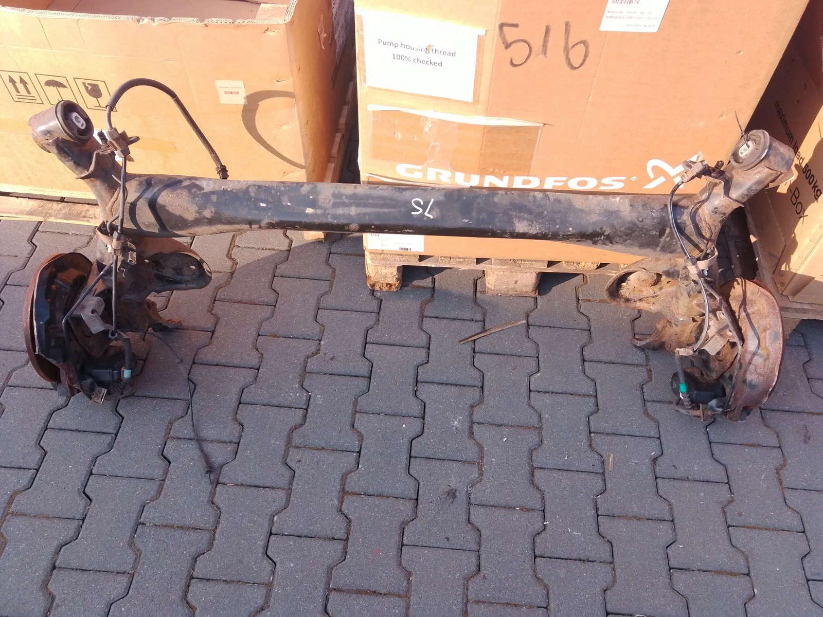 Nissan Qashqai (J11) Other parts Rear axle assembly — NISSAN QASHQAI II (J11) (2...