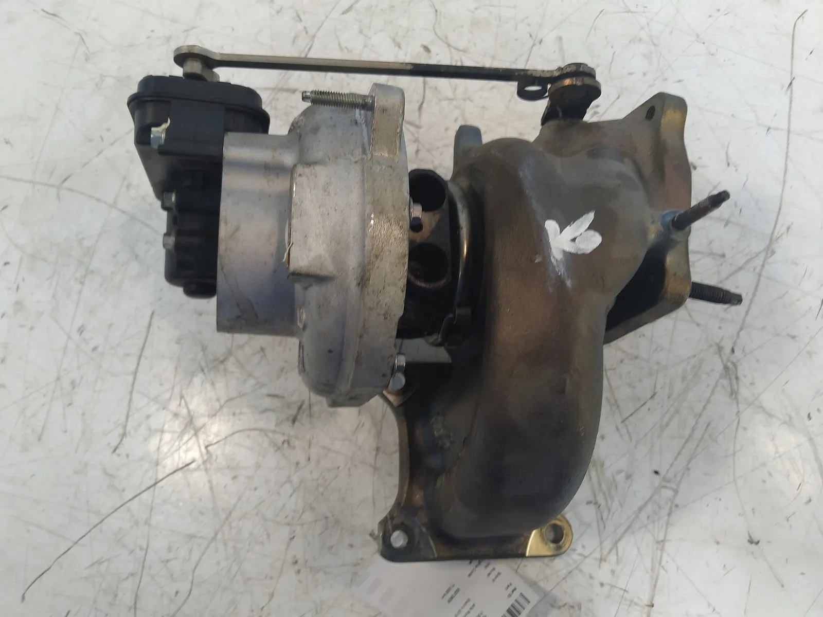 Alfa-Romeo Stelvio Turbocharger Turbocharger — ALFA ROMEO STELVIO (949) (2016-P...