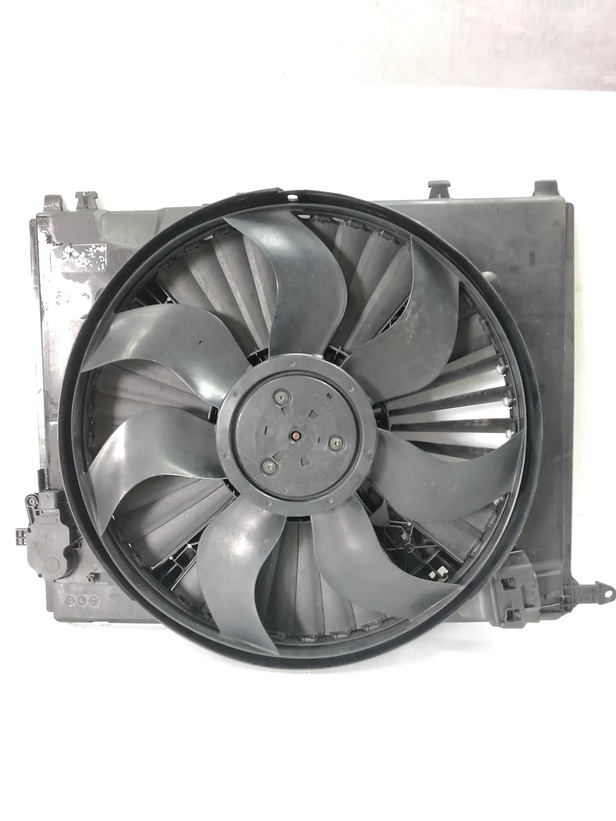 Mercedes-Benz CLA (C174 / C178) Cooling system Fan motor — MERCEDES-BENZ C-CLASS (W205)

Gener...
