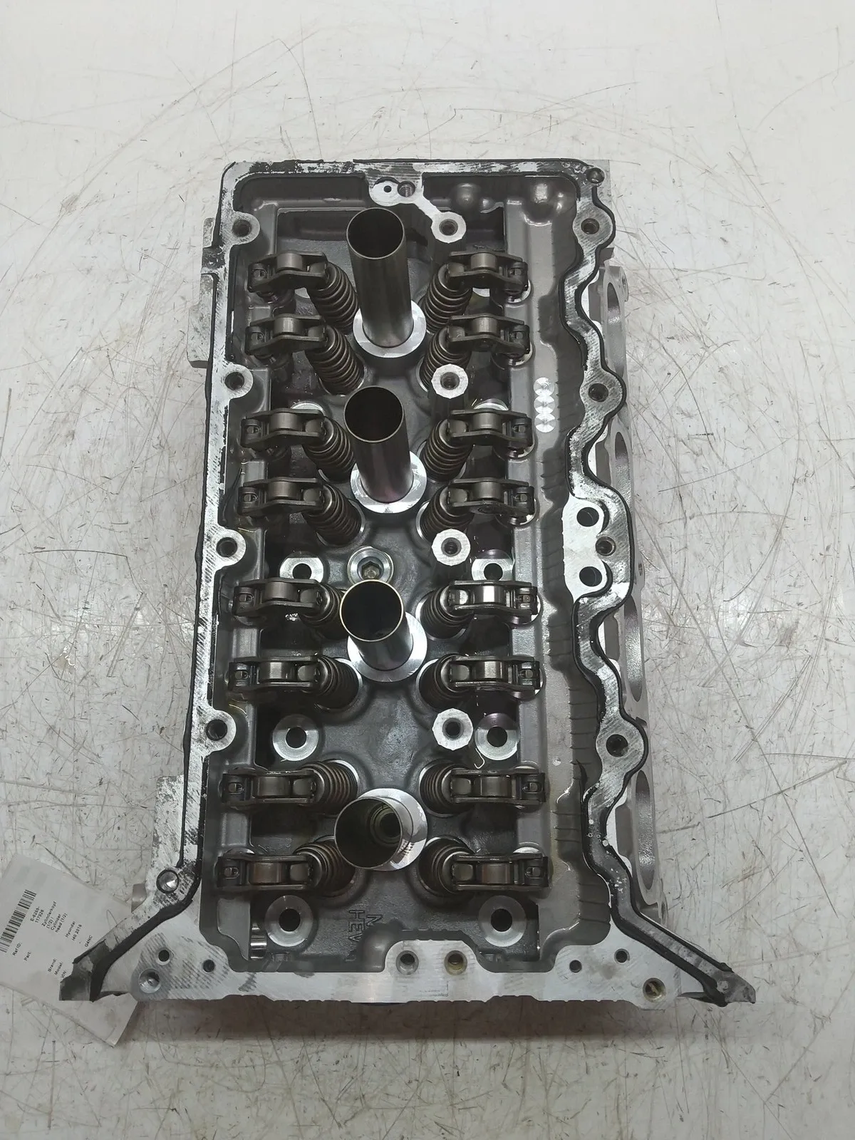 Hyundai i40 Engine parts Cylinder head — HYUNDAI I40 (VF) (2011-2019)

G...