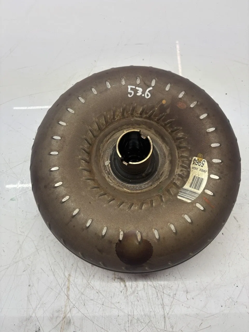 Chevrolet Silverado Gearbox Torque converter — CHEVROLET SILVERADO (2011-20...