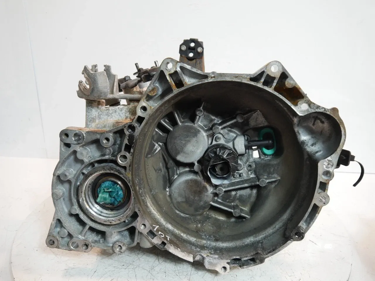 Hyundai Tucson Gearbox Manual gearbox — HYUNDAI TUCSON / IX35 III (TL)...