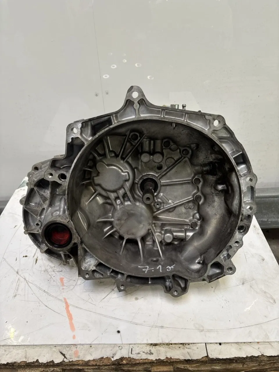 Land Rover Discovery Gearbox Manual gearbox — LAND ROVER DISCOVERY SPORT (L5...