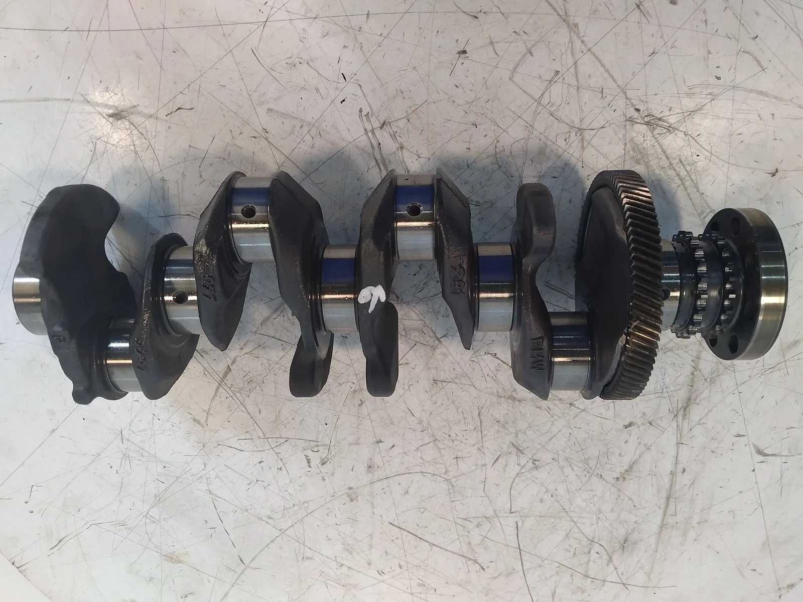 BMW 3 (F30 / F31) Engine parts Crankshaft — BMW 3 SERIES (F30, F31, F34, F80) ...