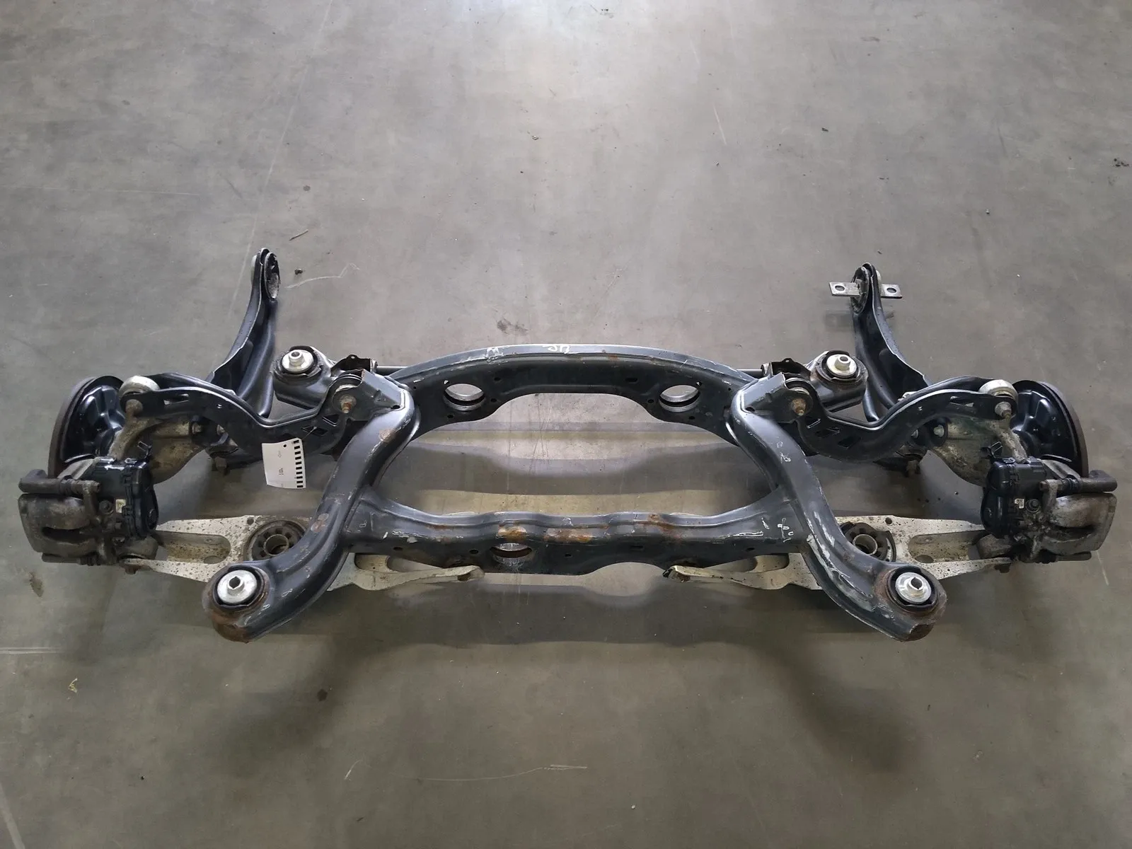 Mercedes-Benz CLA (C117) Other parts Rear axle — MERCEDES-BENZ CLA (C117, X117) (201...