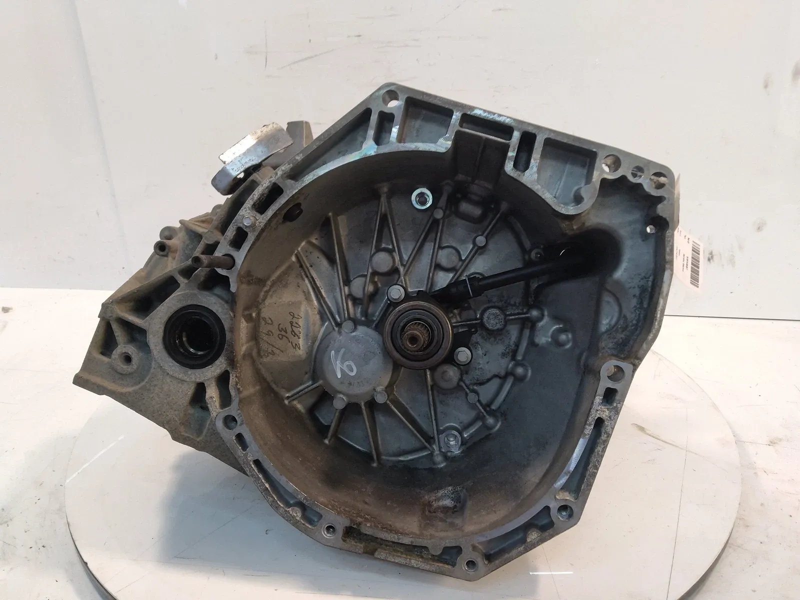 Nissan Juke Gearbox Manual gearbox — NISSAN JUKE I (F15) — 32010BV8...