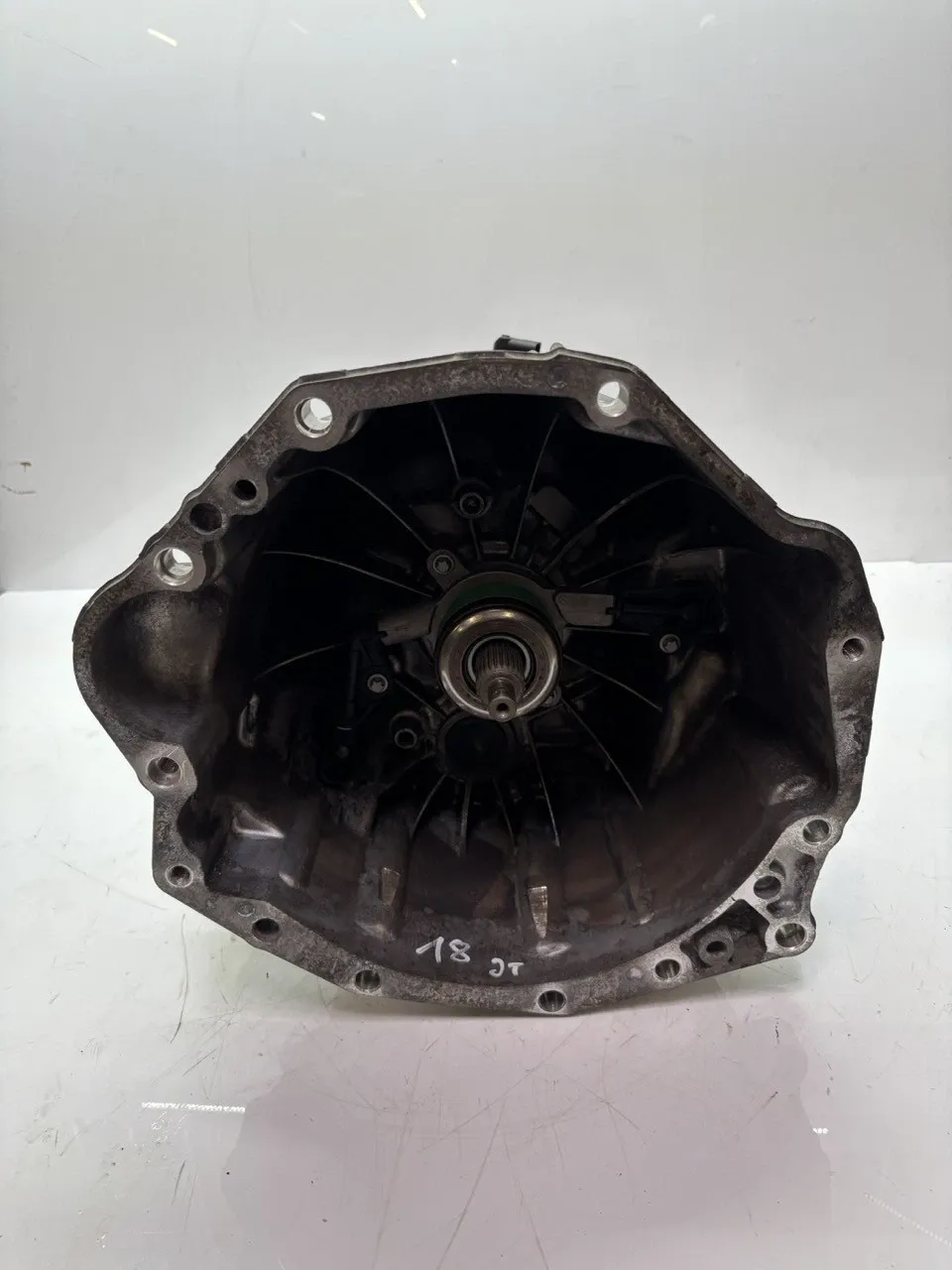 Volkswagen Crafter Gearbox Manual gearbox — VW CRAFTER I (2E) (2006-2016) ...