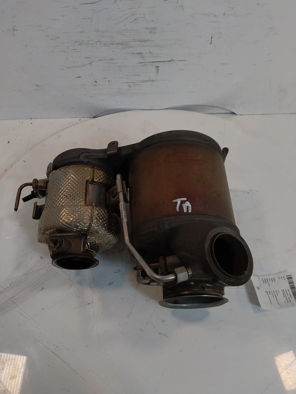 Audi Q3 (8U) Exhaust System Catalytic Converter — AUDI Q3 I (8U) (2011-2018...