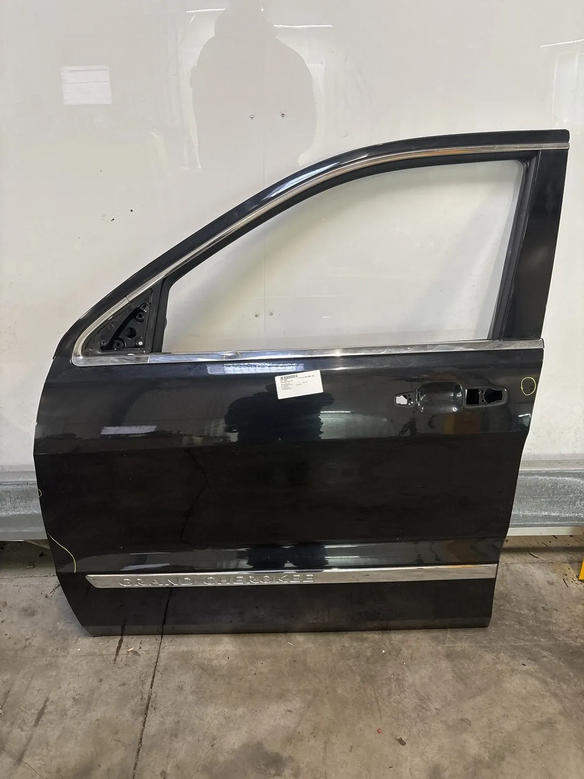 Jeep Cherokee / Liberty (KJ) Doors Door — front left — JEEP CHEROKEE / LIBERTY III...