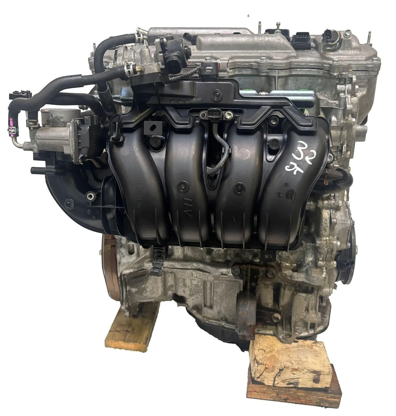 Toyota RAV4 (XA40) Engine Engine — TOYOTA RAV 4 IV (XA40) — 190000V220

P...