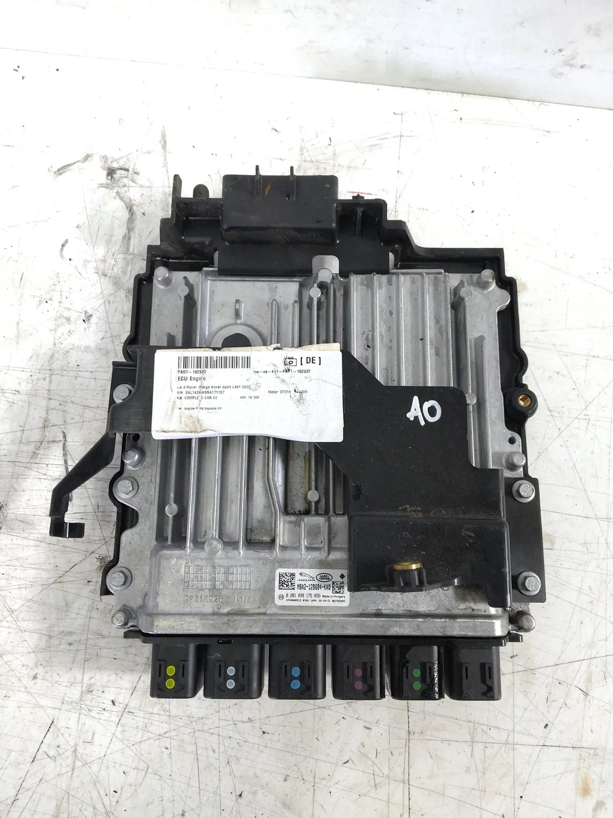 Land Rover Range Rover Sport (L461) Electrical parts Engine Control Unit (ECU) — LAND ROVER RANGE RO...