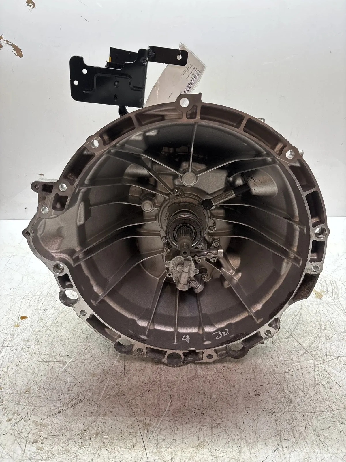 Jaguar XF Gearbox Manual gearbox — JAGUAR XF (X260) (2015-2024)

...