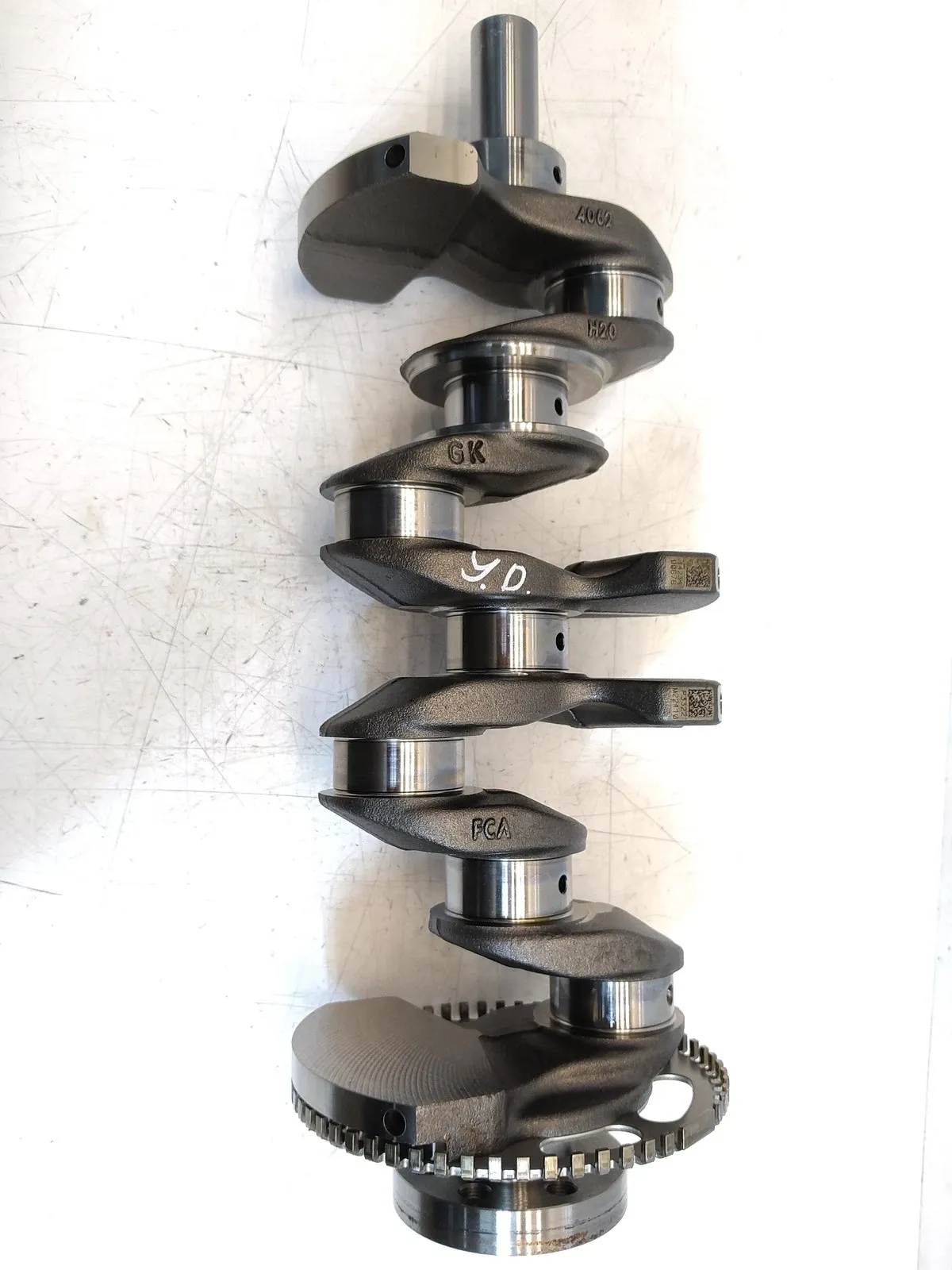 Jeep Wrangler (JK) Engine parts Crankshaft — JEEP WRANGLER III (JK) — 14234

Pa...