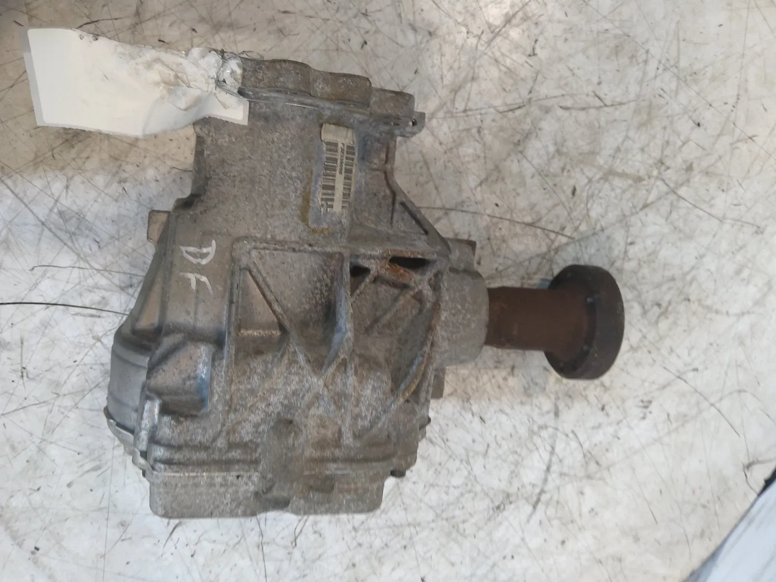 Volvo V60 Other parts Transfer case — VOLVO V60 (2020-PRESENT) — P323...